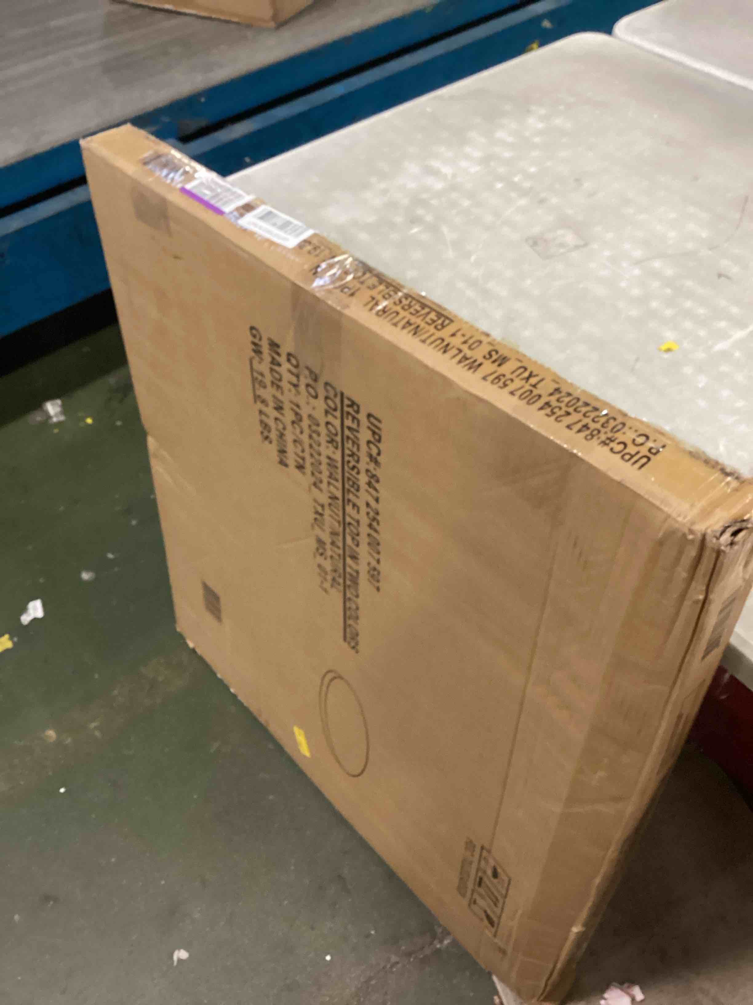 https://s3.amazonaws.com/lotting-images-prod/bidfta/TEA0486894_1730897903382.jpeg