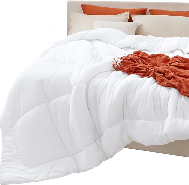 Bedsure Comforters Queen Size -Duvet Insert White Down Alternative Comforter Quilted All Season Duvet with Corner Tabs - Machine Washable (White,Queen 88x88 Inches)