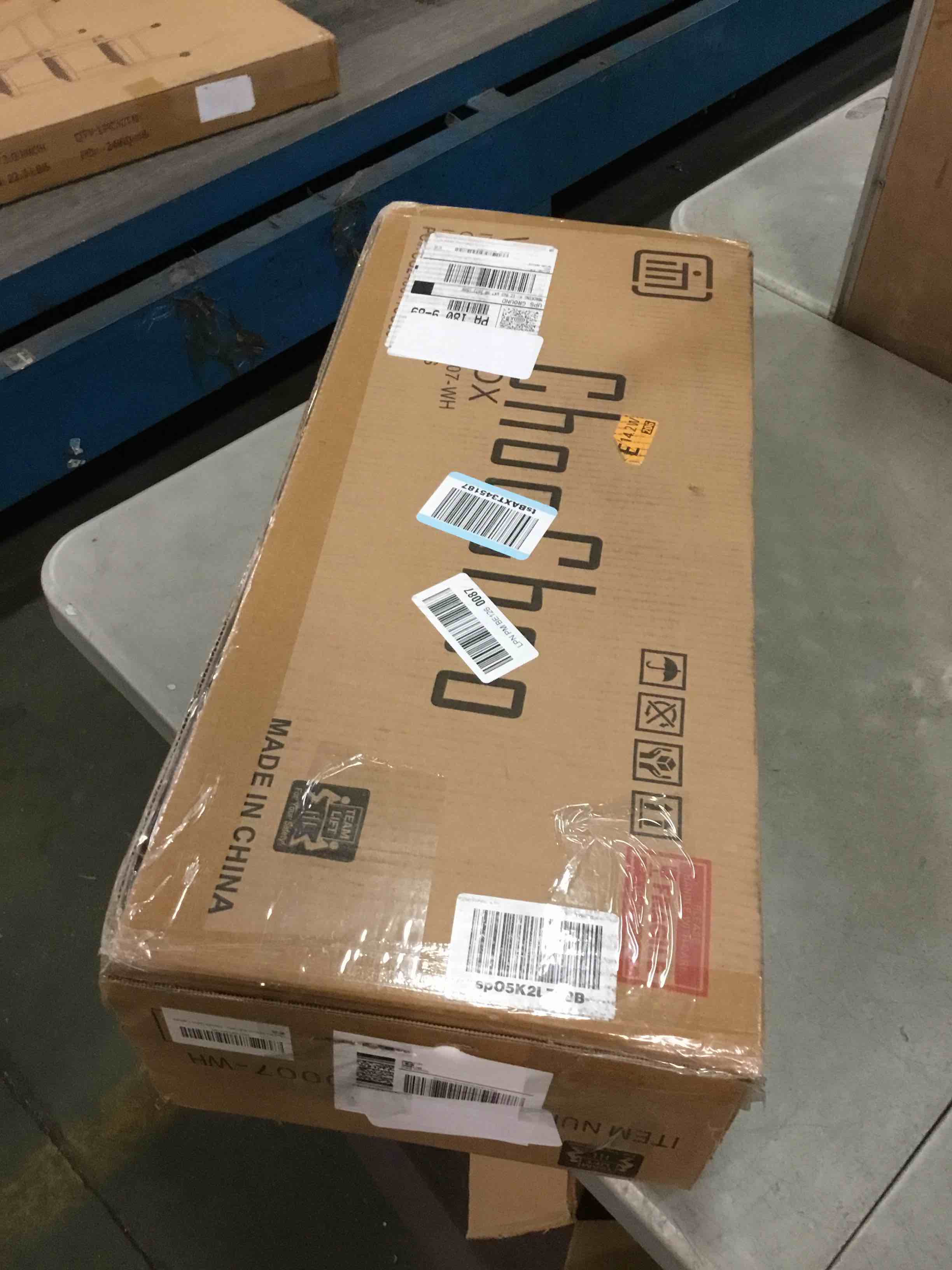 https://s3.amazonaws.com/lotting-images-prod/bidfta/TEA0487408_1730729342191.jpeg