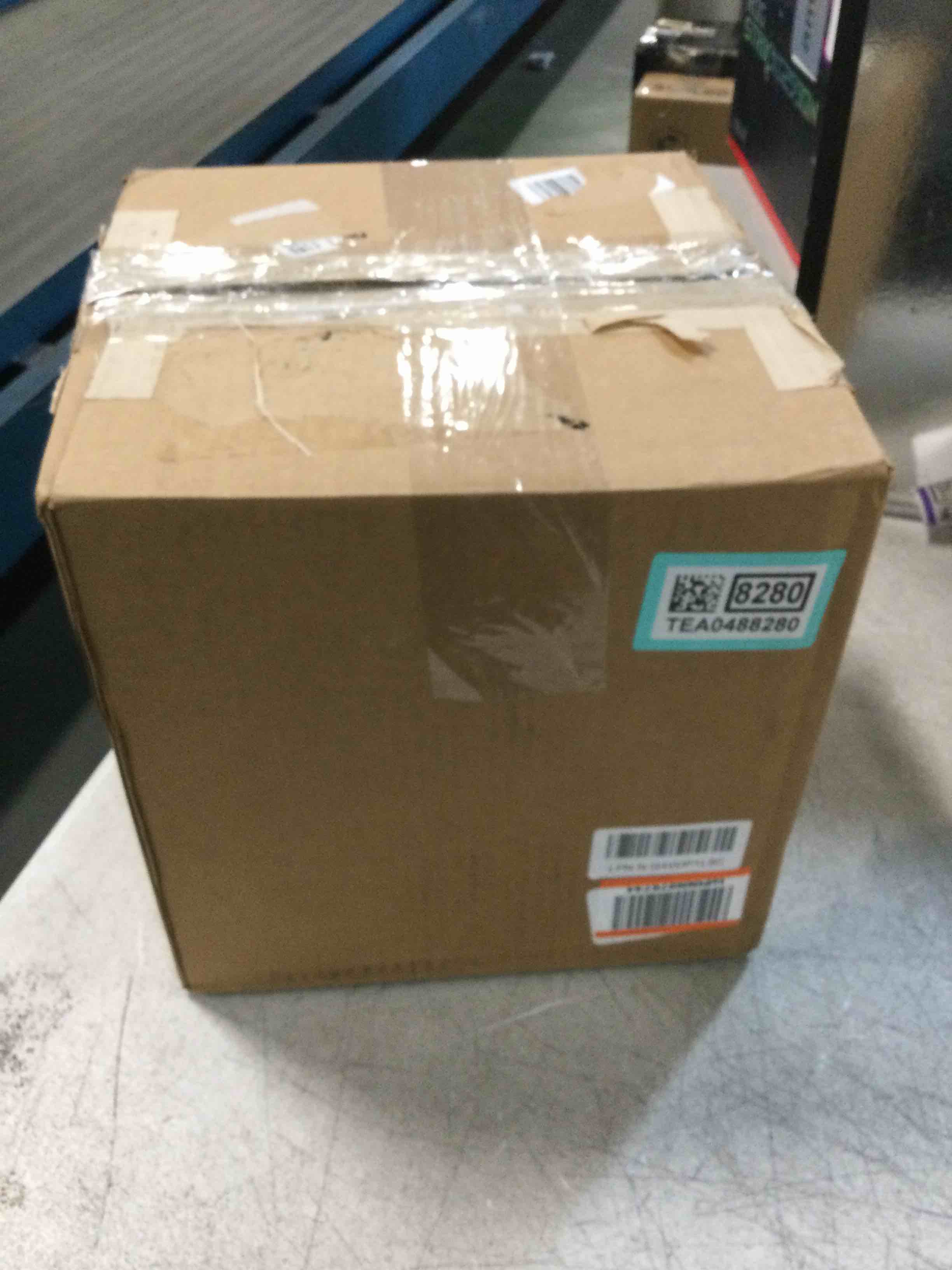 https://s3.amazonaws.com/lotting-images-prod/bidfta/TEA0488280_1731634146383.jpeg