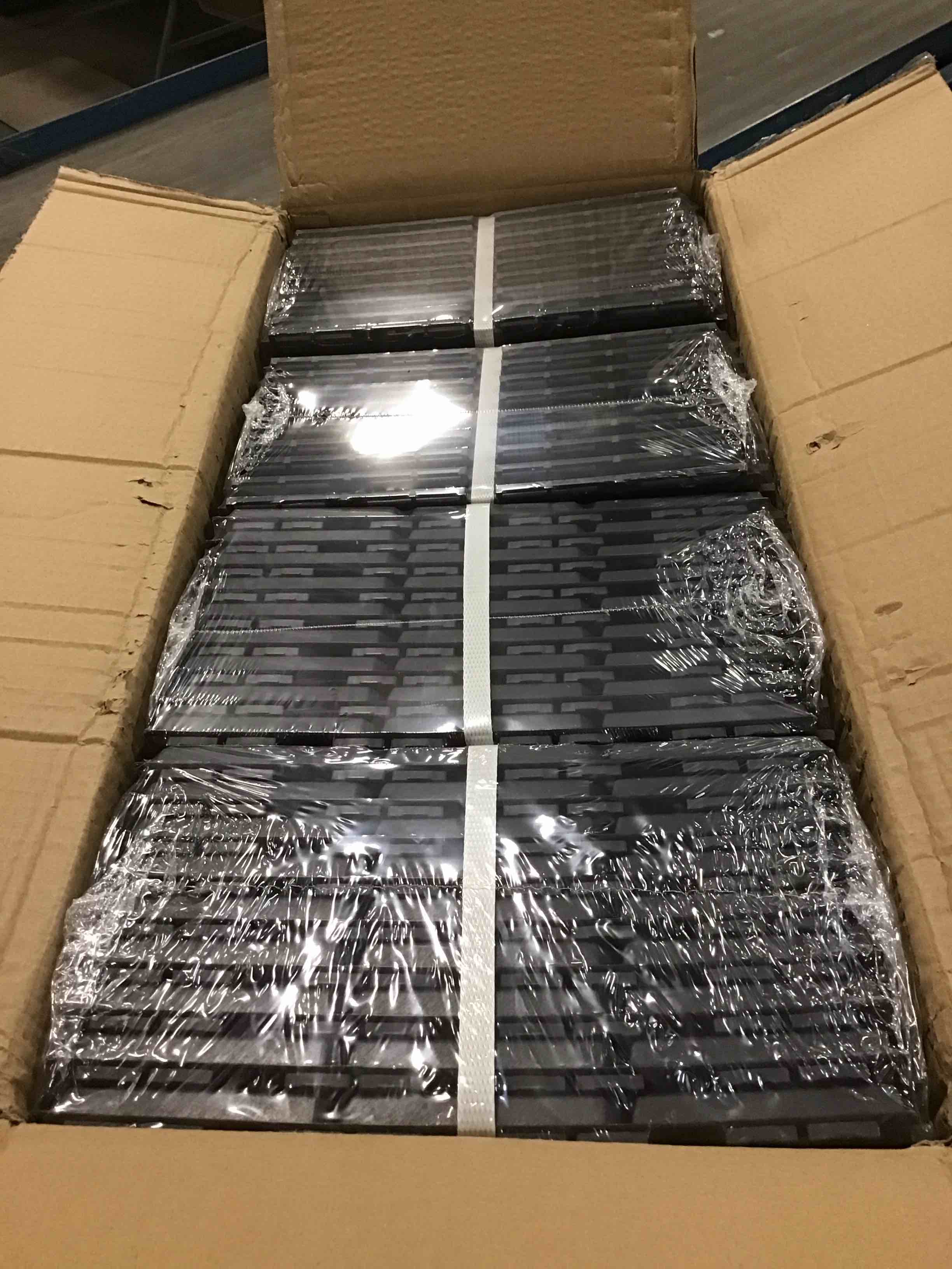 https://s3.amazonaws.com/lotting-images-prod/bidfta/TEA0488730_1731365760857.jpeg
