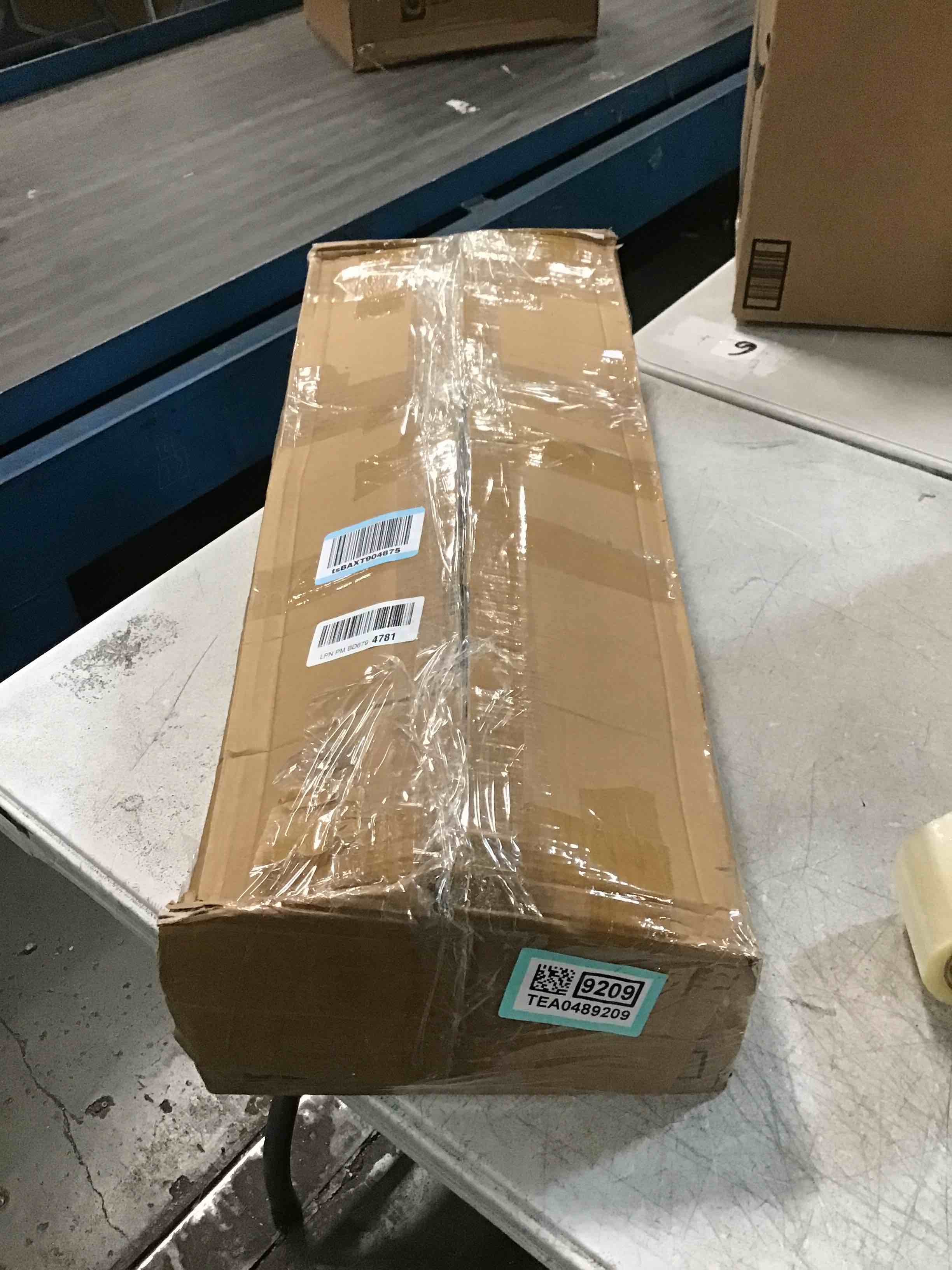 https://s3.amazonaws.com/lotting-images-prod/bidfta/TEA0489209_1730760177115.jpeg