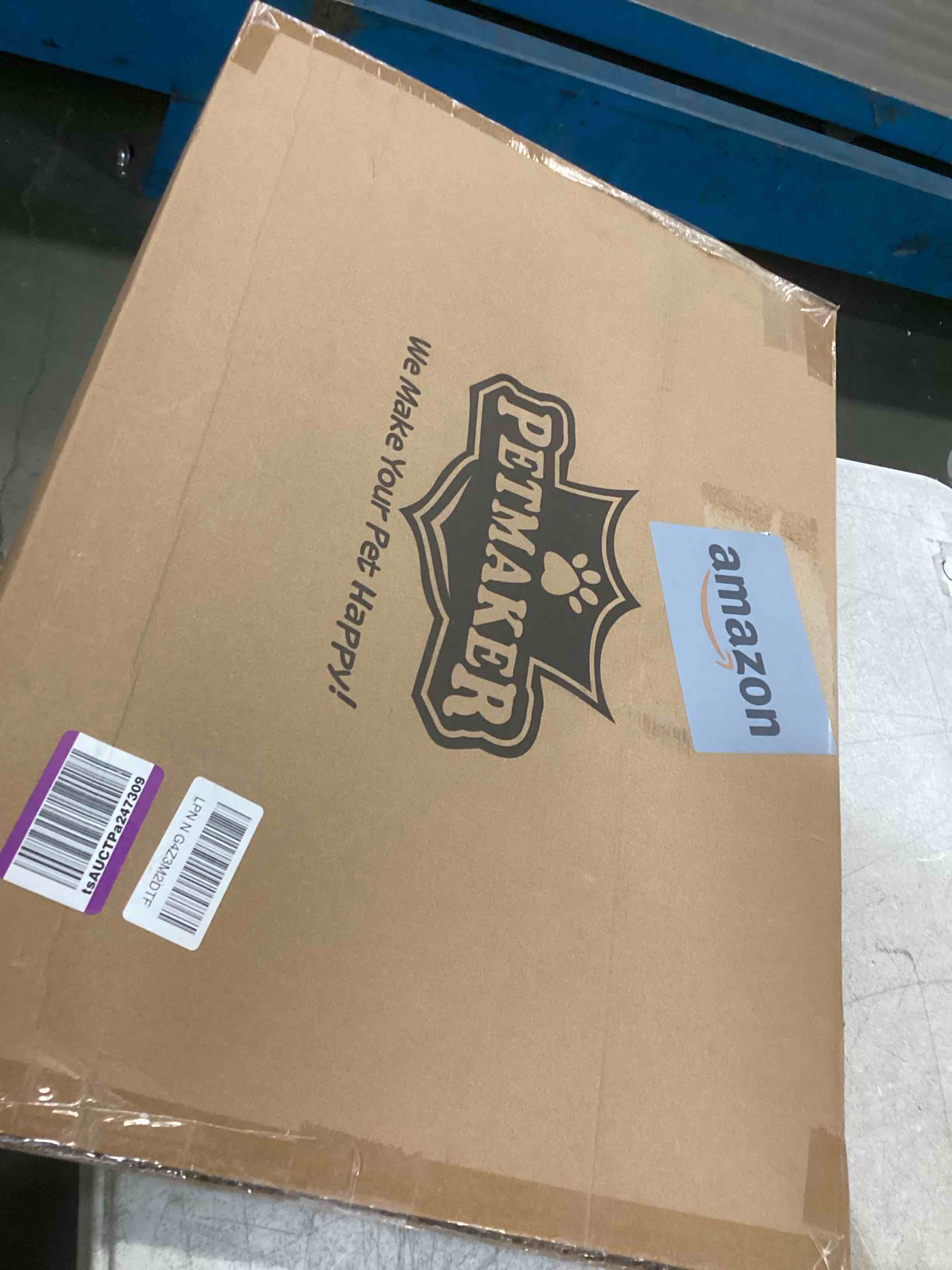 https://s3.amazonaws.com/lotting-images-prod/bidfta/TEA0489696_1729787170016.jpeg