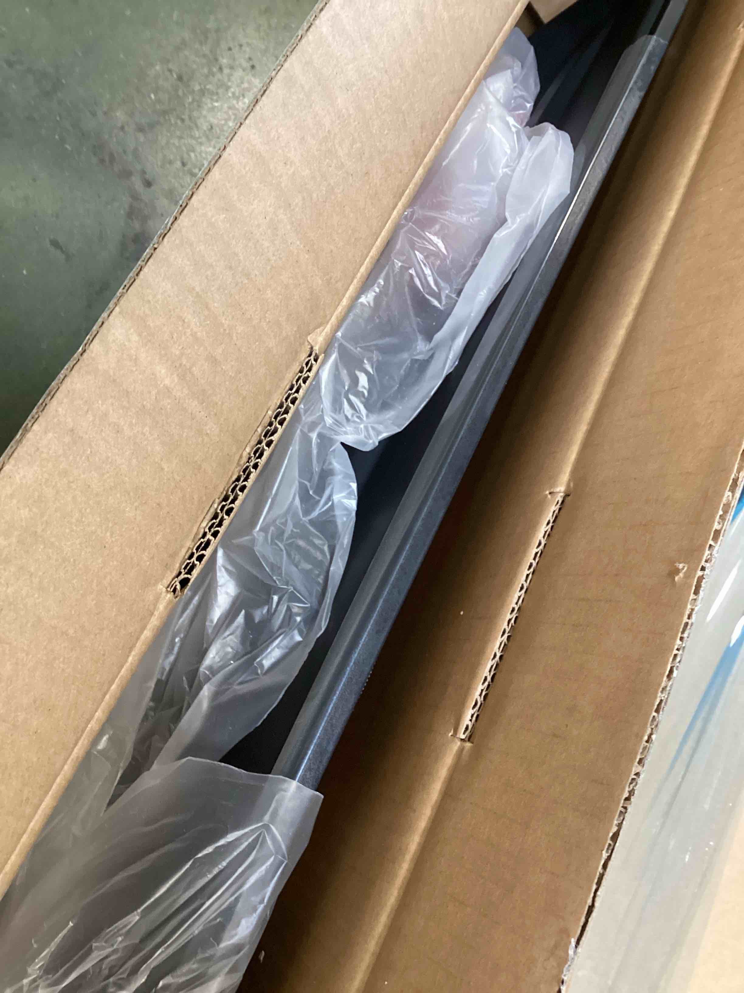 https://s3.amazonaws.com/lotting-images-prod/bidfta/TEA0490414_1741628525278.jpeg