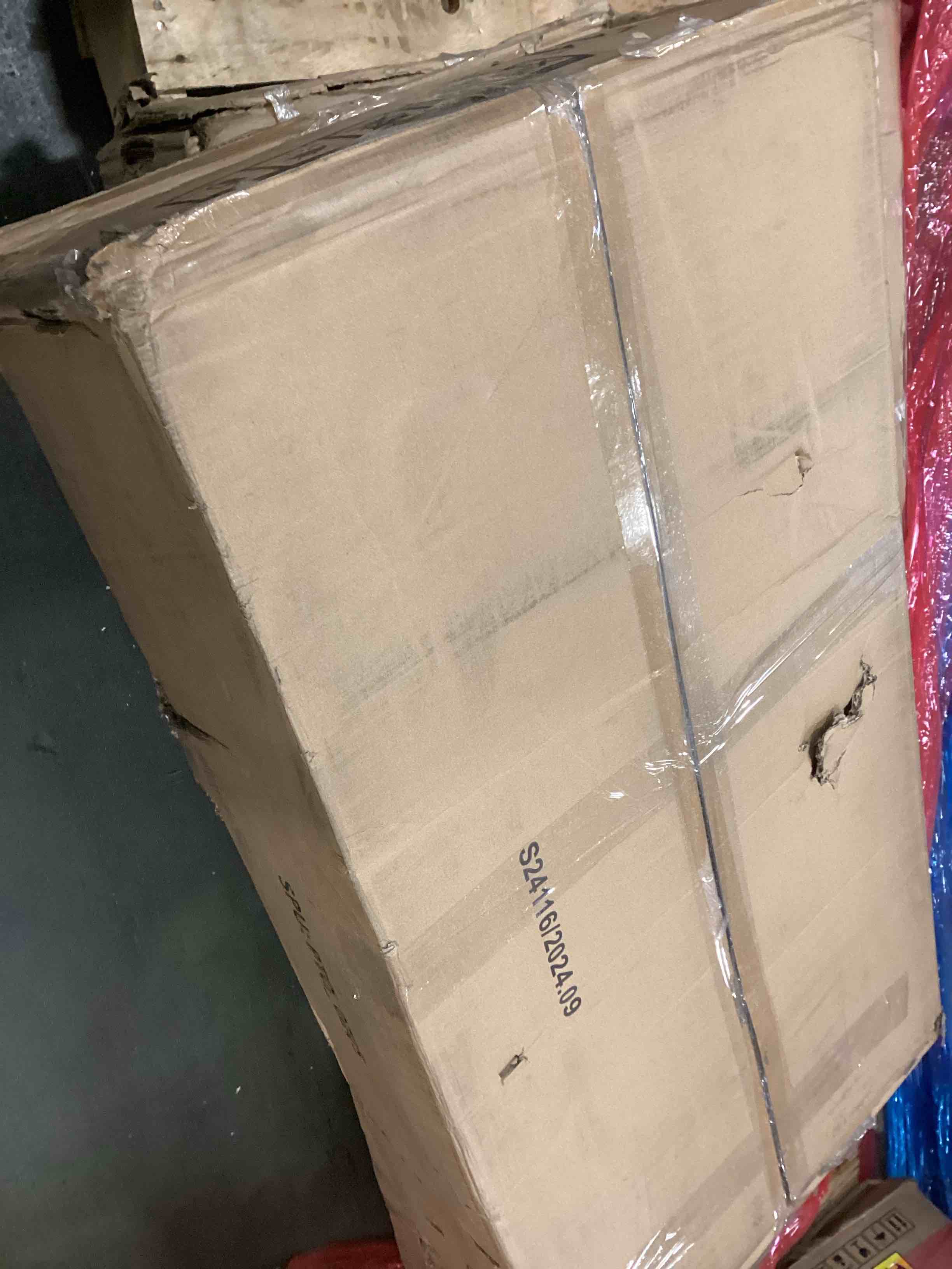 https://s3.amazonaws.com/lotting-images-prod/bidfta/TEA0490576_1741358089274.jpeg