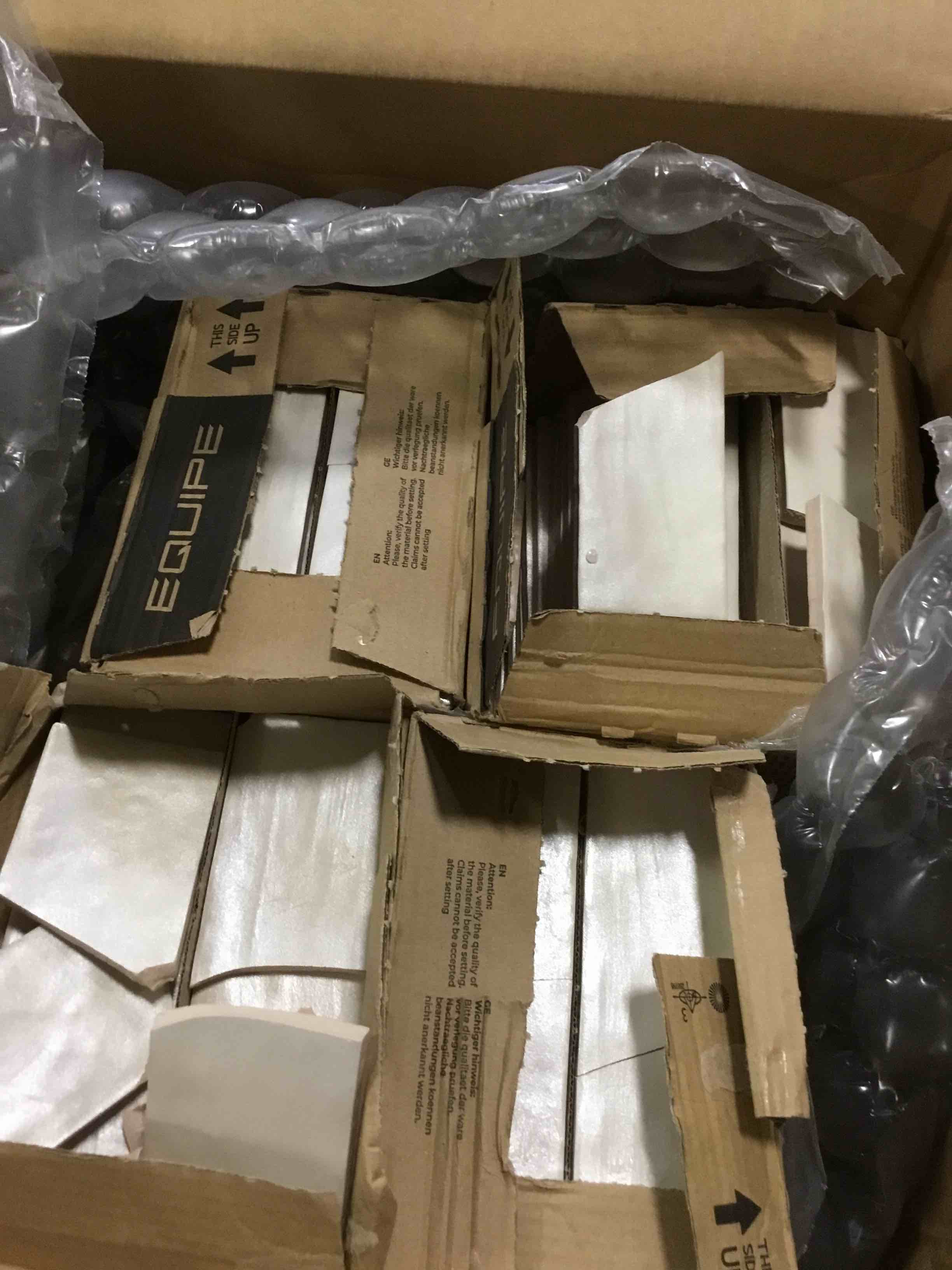 https://s3.amazonaws.com/lotting-images-prod/bidfta/TEA0490835_1732041038561.jpeg
