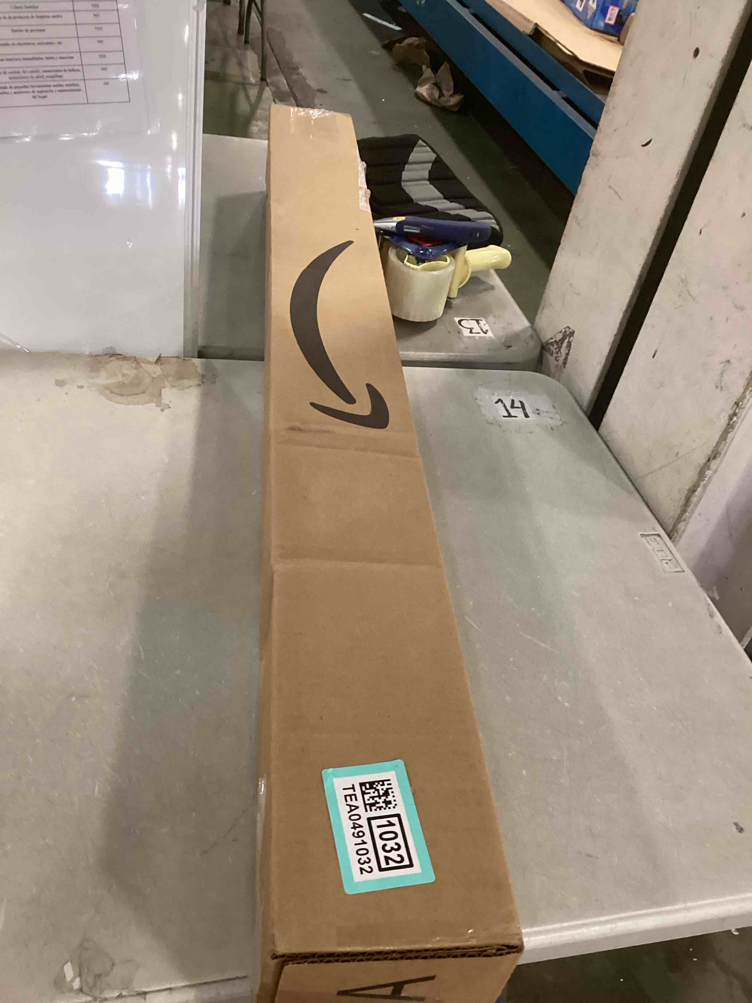 https://s3.amazonaws.com/lotting-images-prod/bidfta/TEA0491032_1730835272959.jpeg