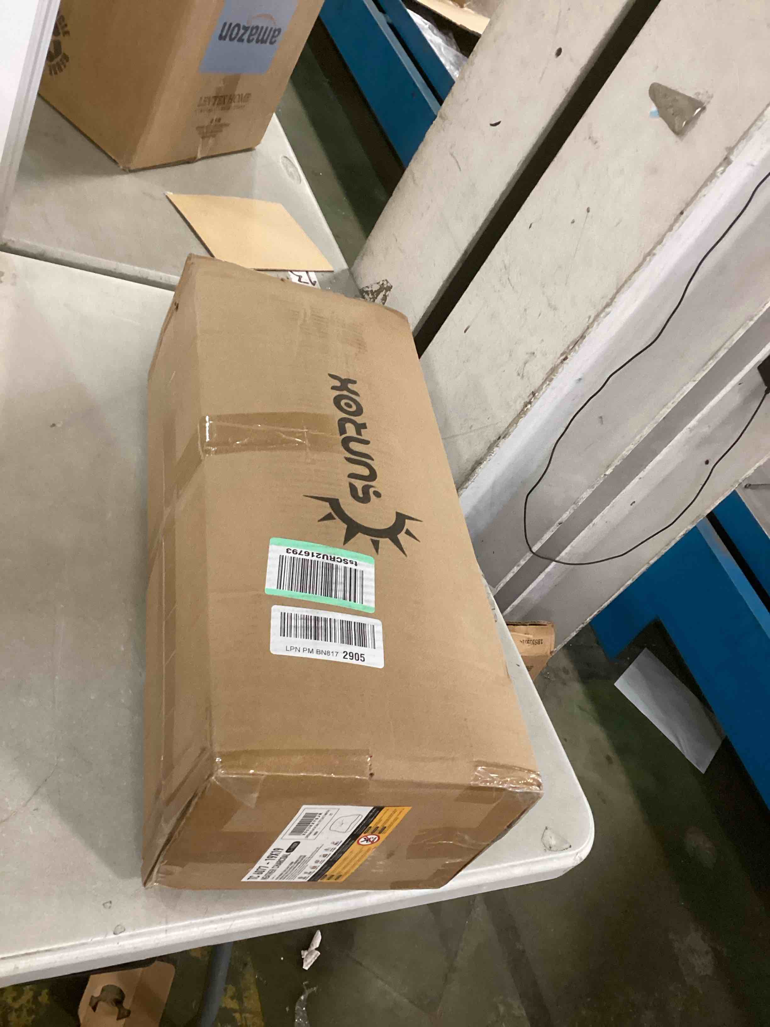 https://s3.amazonaws.com/lotting-images-prod/bidfta/TEA0491079_1730823275465.jpeg