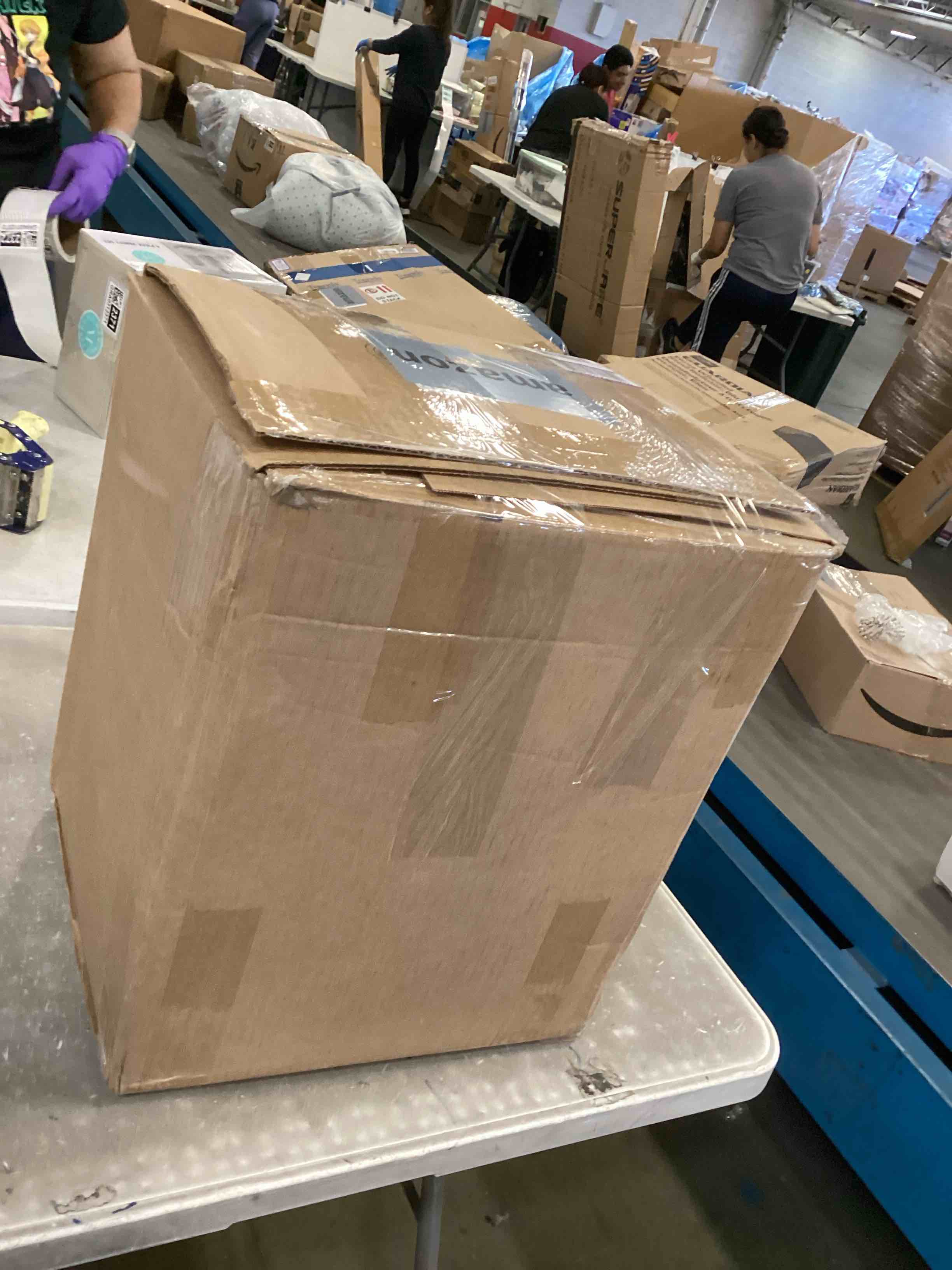 https://s3.amazonaws.com/lotting-images-prod/bidfta/TEA0491777_1729783133083.jpeg