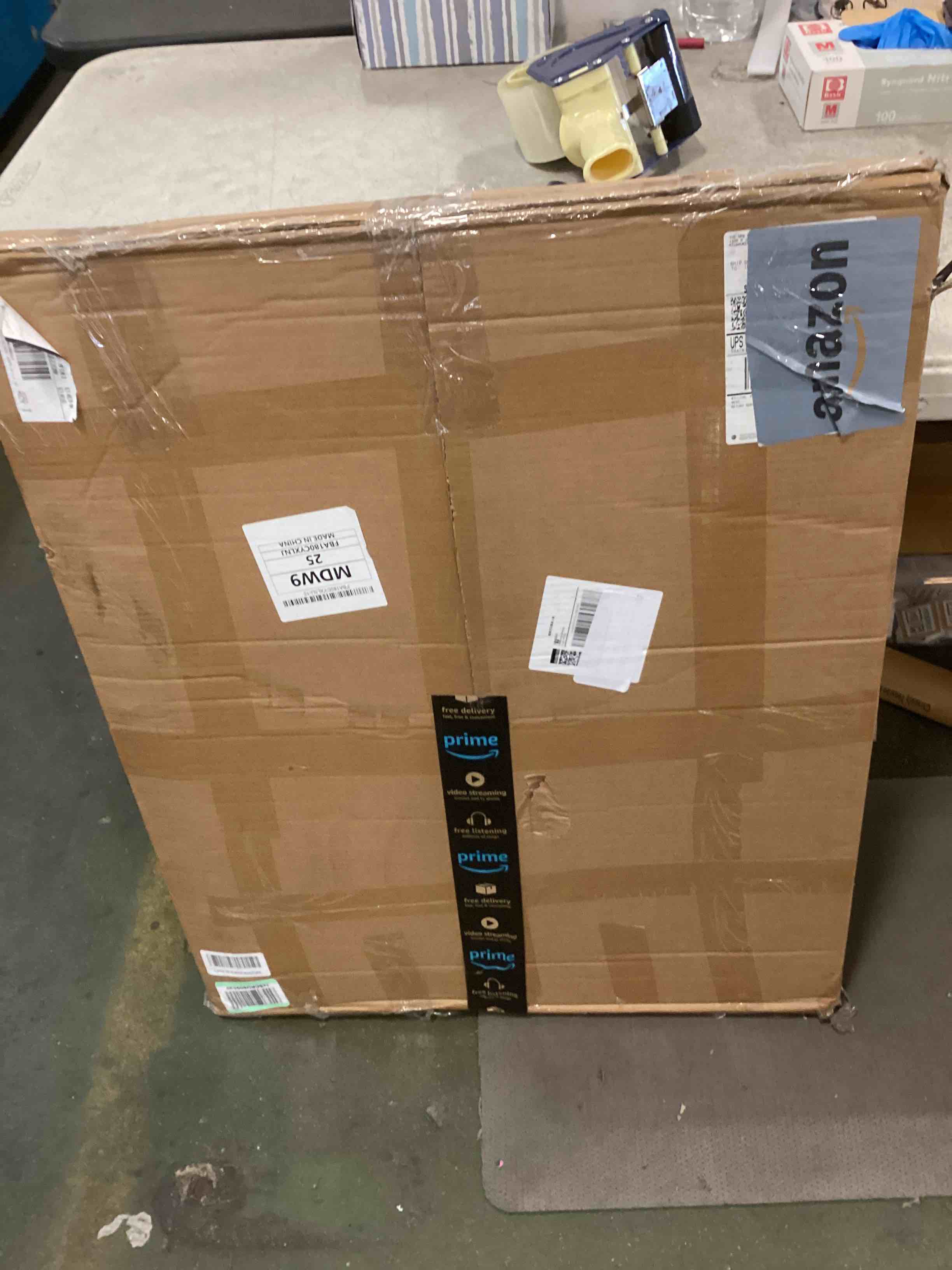 https://s3.amazonaws.com/lotting-images-prod/bidfta/TEA0492223_1730474902186.jpeg