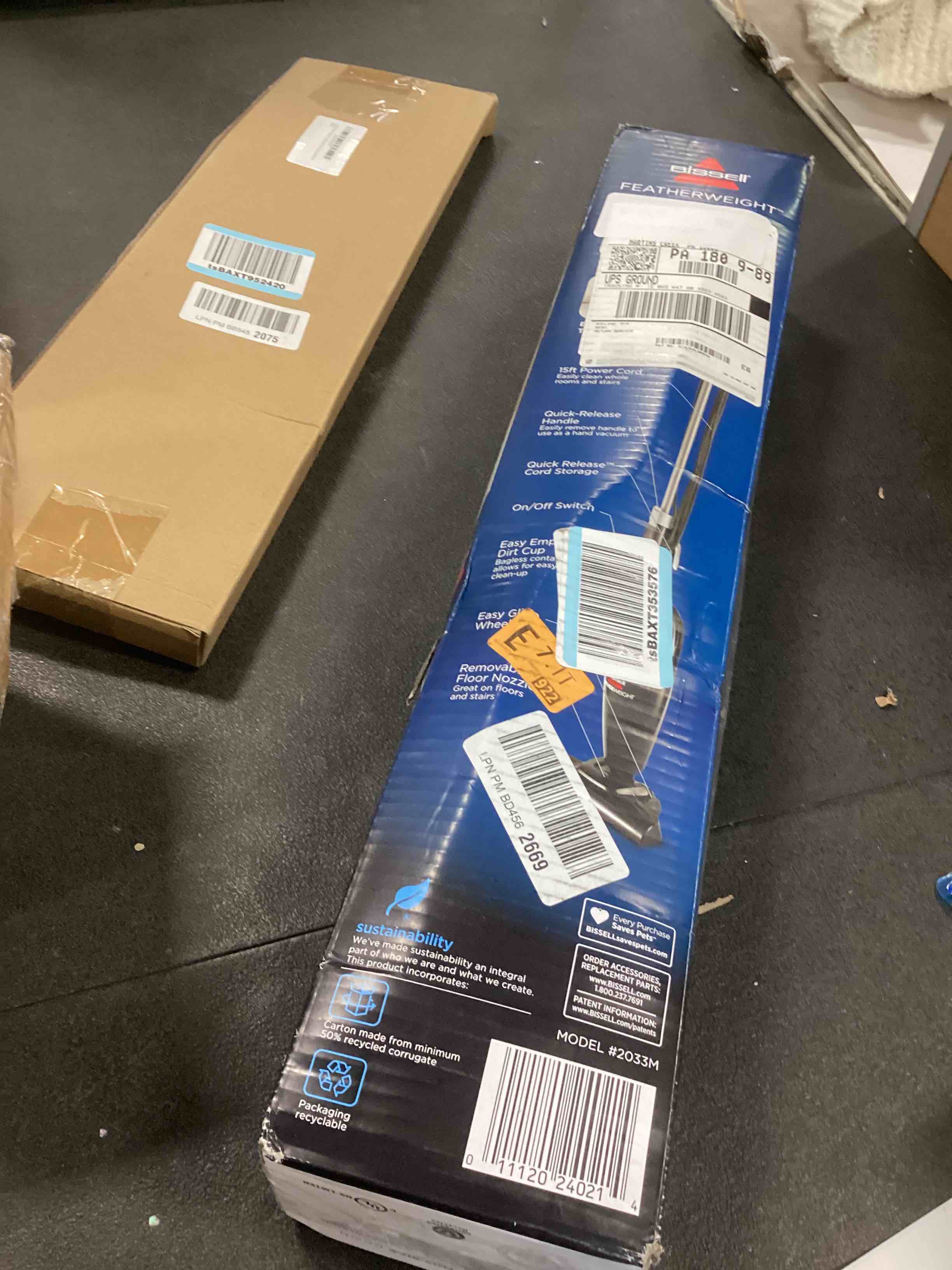 https://s3.amazonaws.com/lotting-images-prod/bidfta/TEA0492409_1730390710221.jpeg