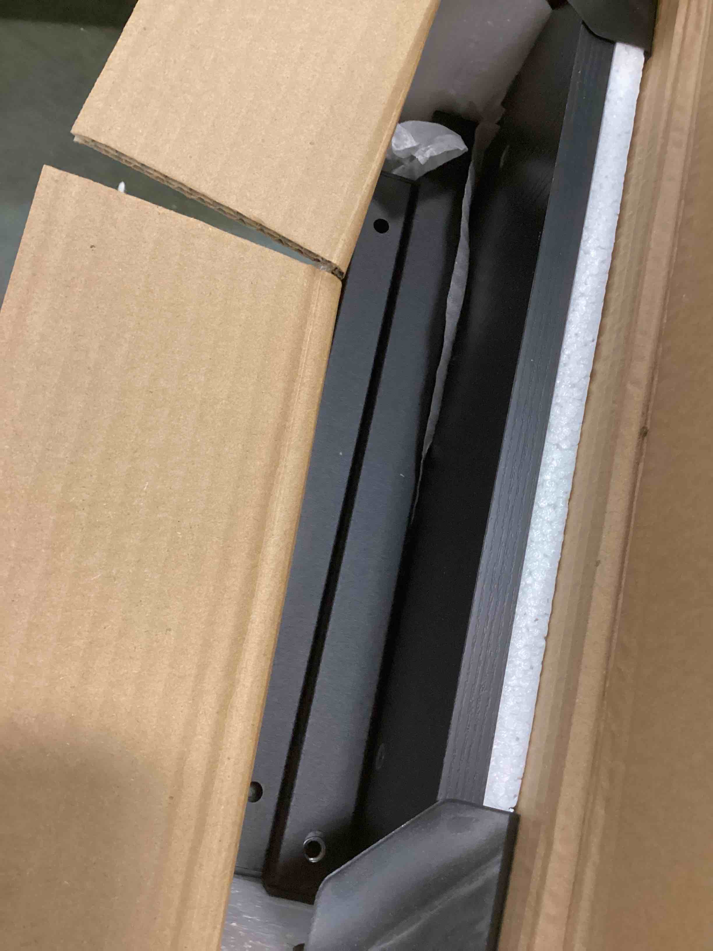 https://s3.amazonaws.com/lotting-images-prod/bidfta/TEA0492548_1730317288954.jpeg