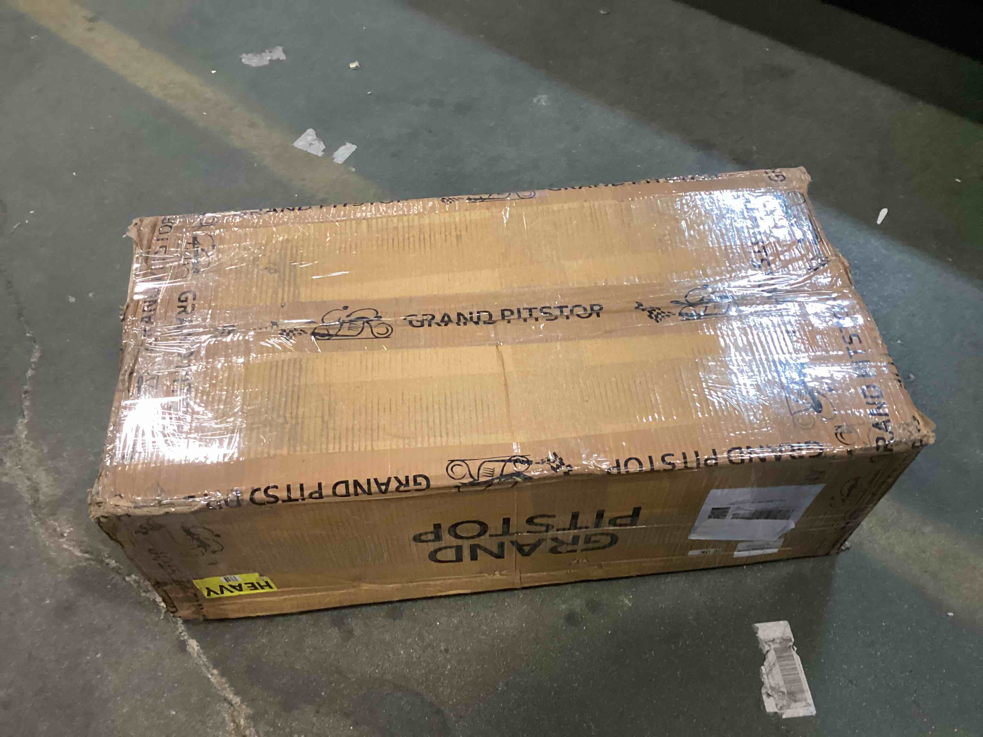 https://s3.amazonaws.com/lotting-images-prod/bidfta/TEA0492785_1730293458276.jpeg