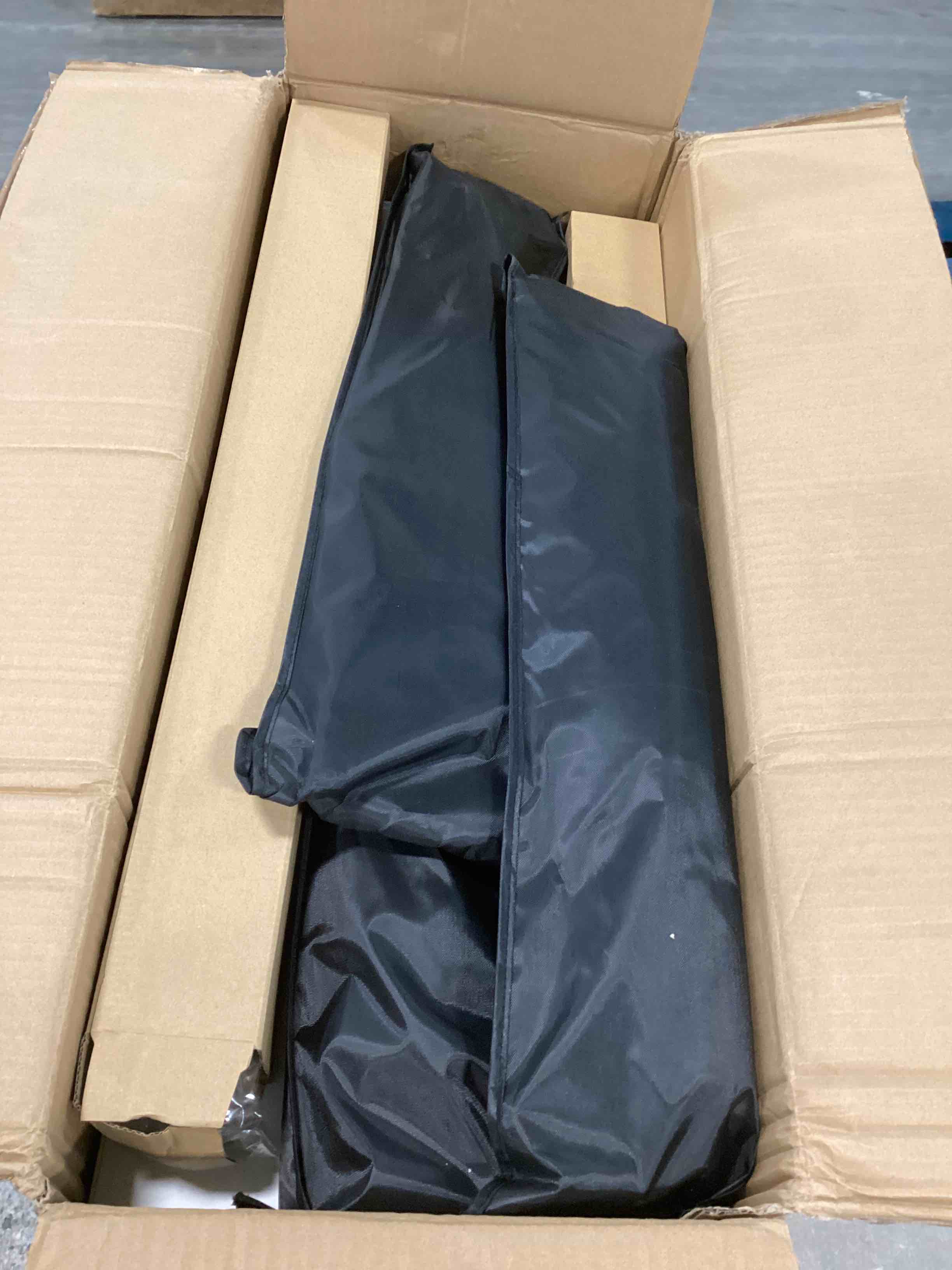 https://s3.amazonaws.com/lotting-images-prod/bidfta/TEA0493040_1730206970827.jpeg