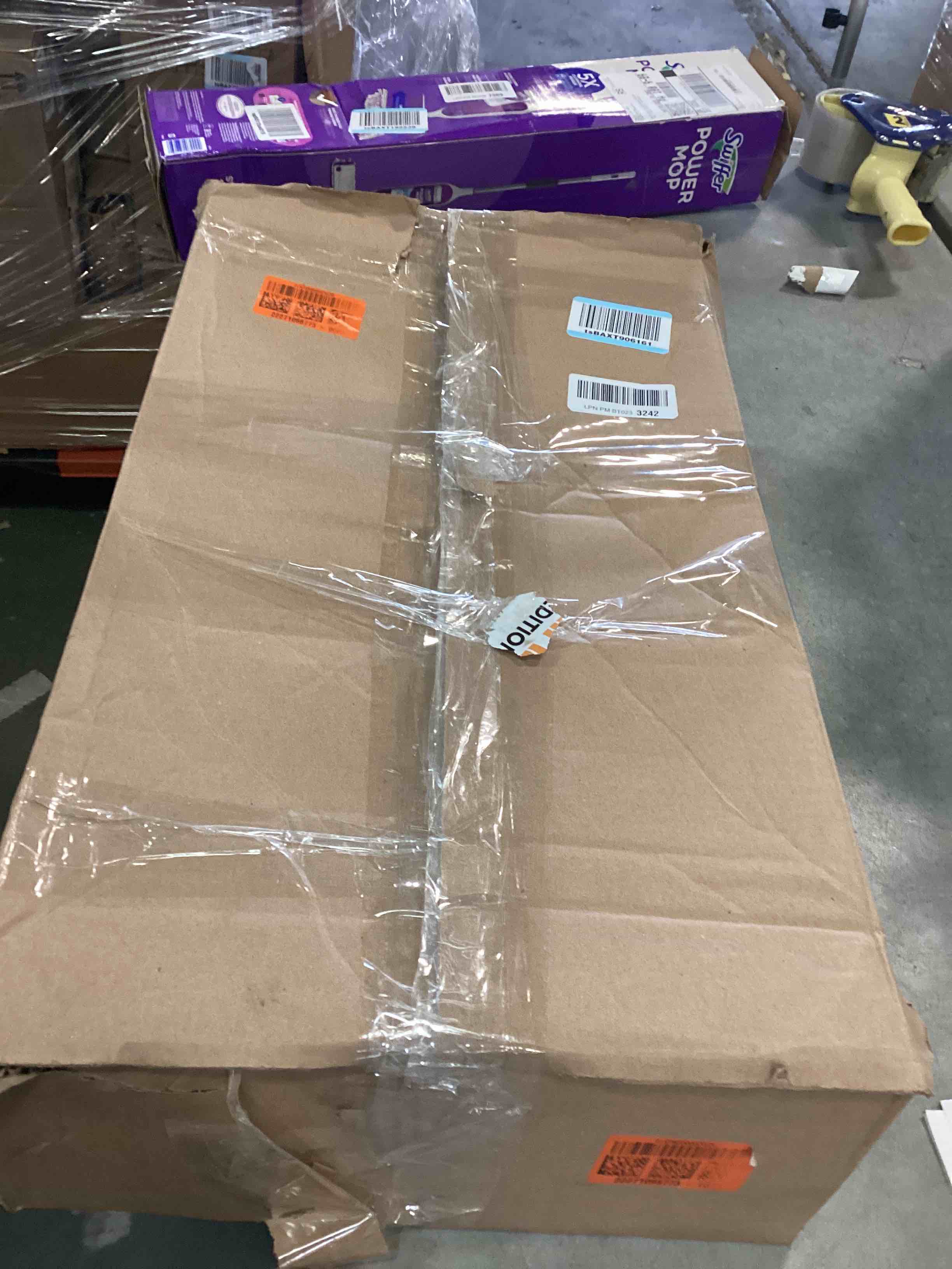 https://s3.amazonaws.com/lotting-images-prod/bidfta/TEA0493212_1730127659613.jpeg