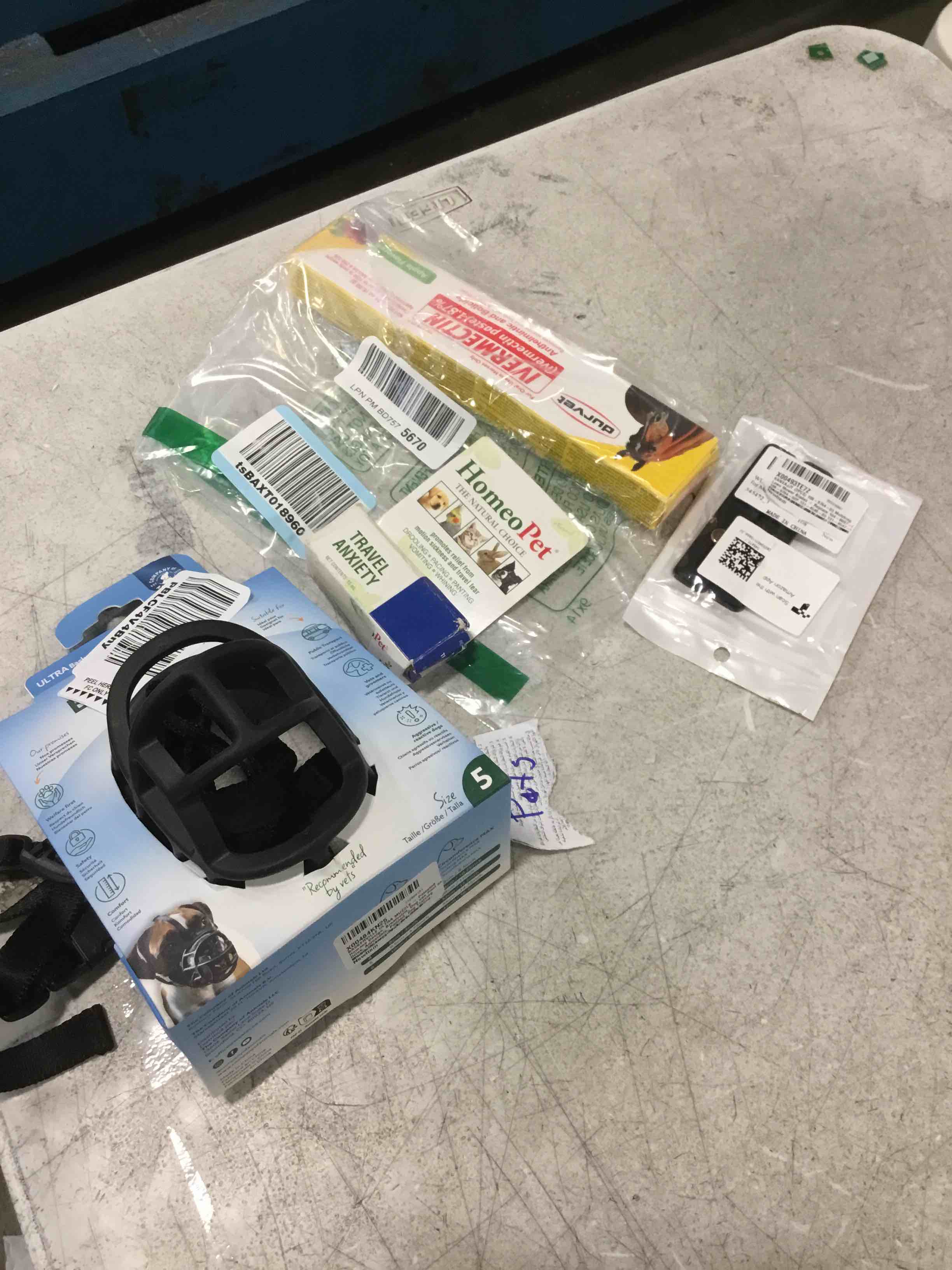 https://s3.amazonaws.com/lotting-images-prod/bidfta/TEA0493829_1729352414829.jpeg