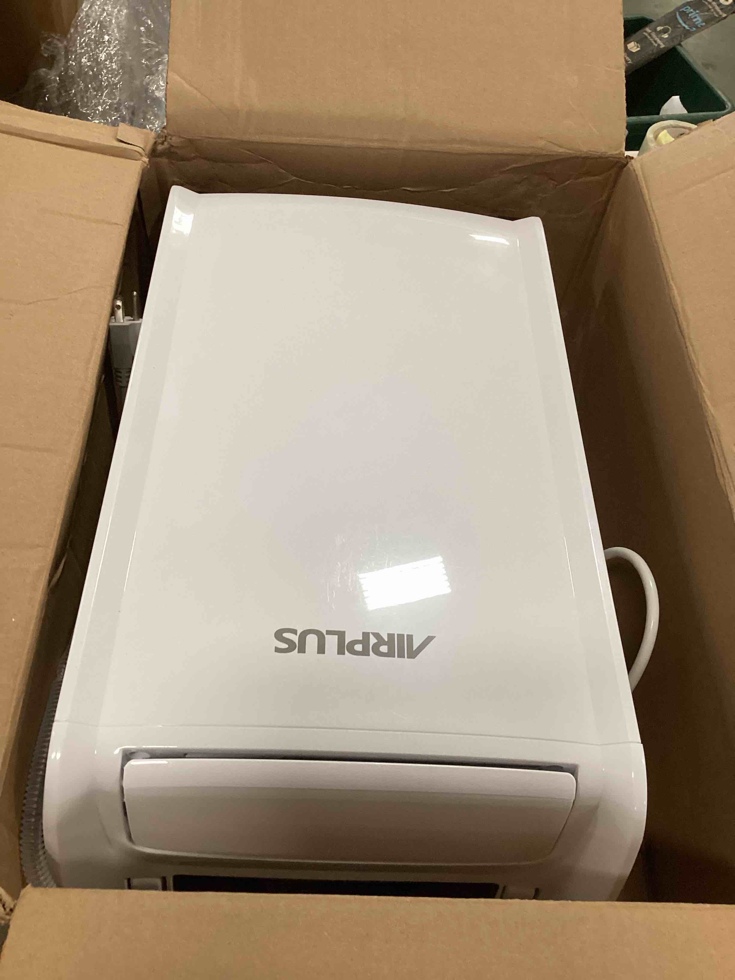 https://s3.amazonaws.com/lotting-images-prod/bidfta/TEA0493958_1729281776246.jpeg