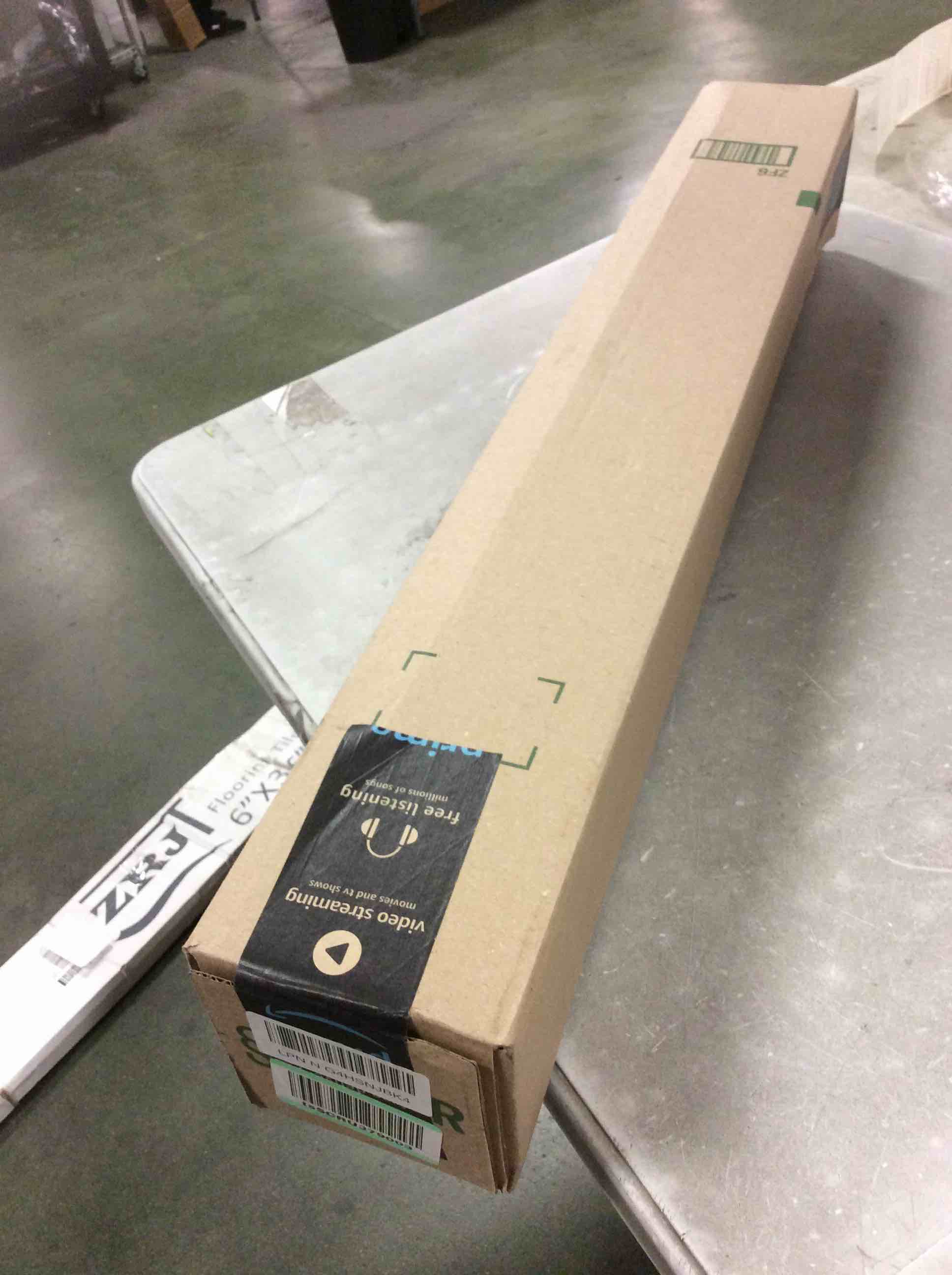 https://s3.amazonaws.com/lotting-images-prod/bidfta/TEA0494677_1732223304558.jpeg