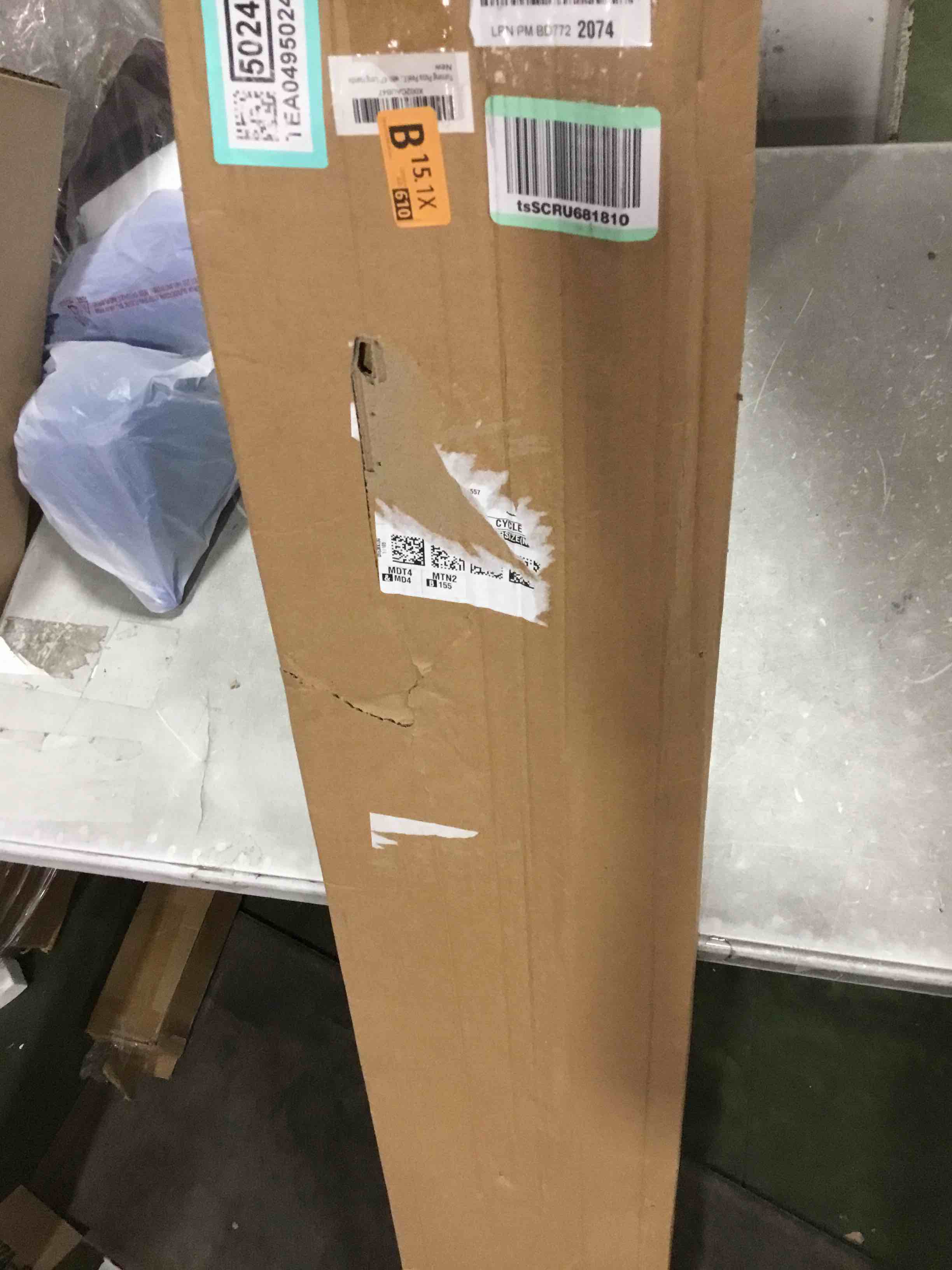 https://s3.amazonaws.com/lotting-images-prod/bidfta/TEA0495024_1732127691453.jpeg