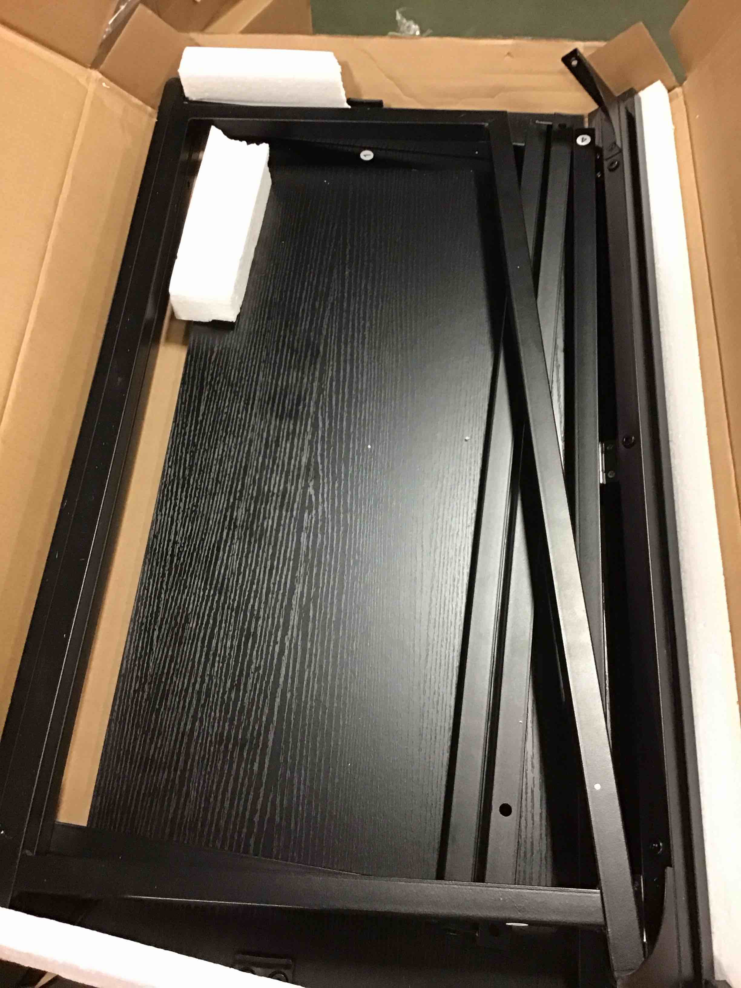 https://s3.amazonaws.com/lotting-images-prod/bidfta/TEA0495512_1731693730374.jpeg
