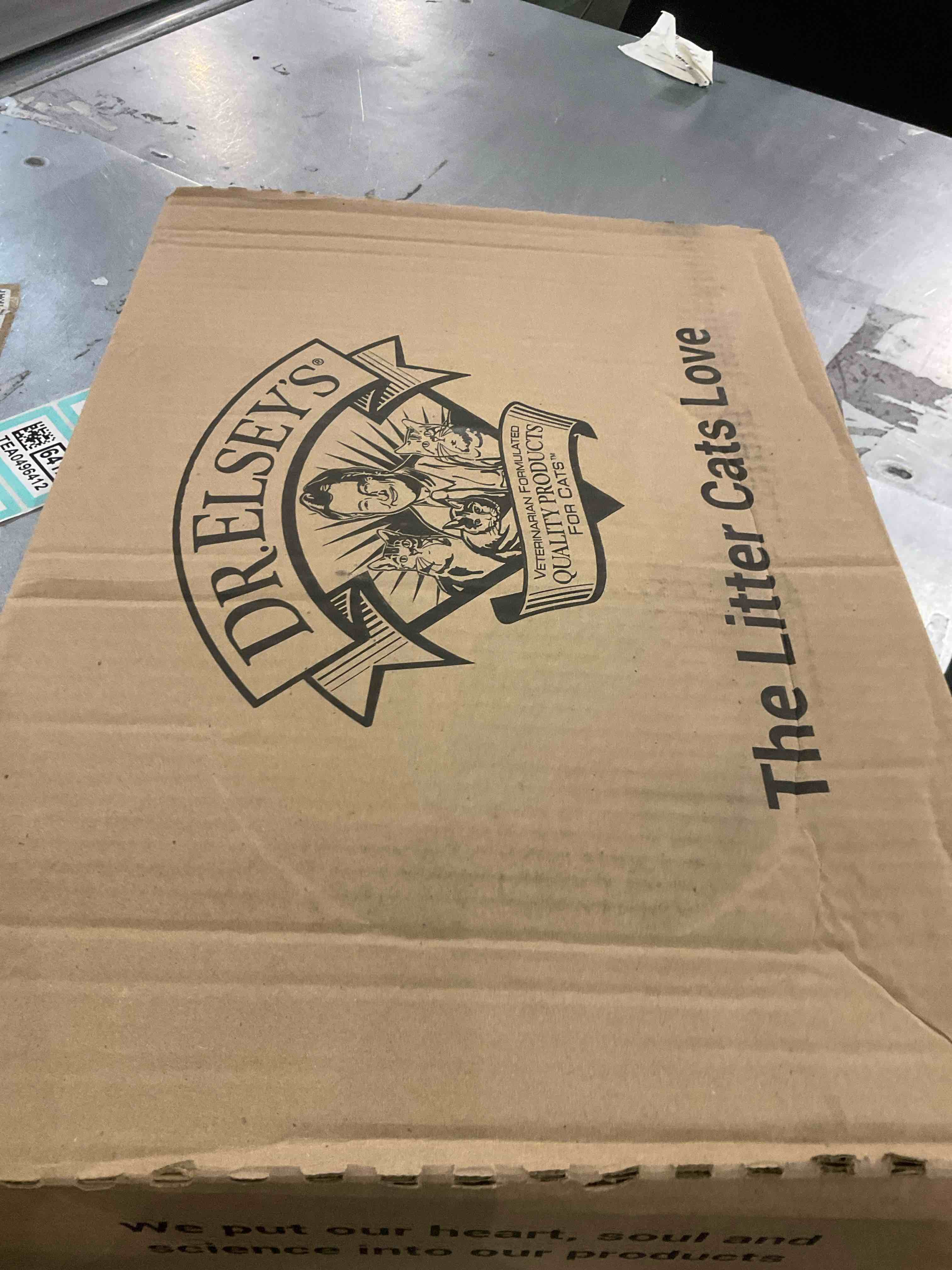 https://s3.amazonaws.com/lotting-images-prod/bidfta/TEA0496403_1742468768059.jpeg