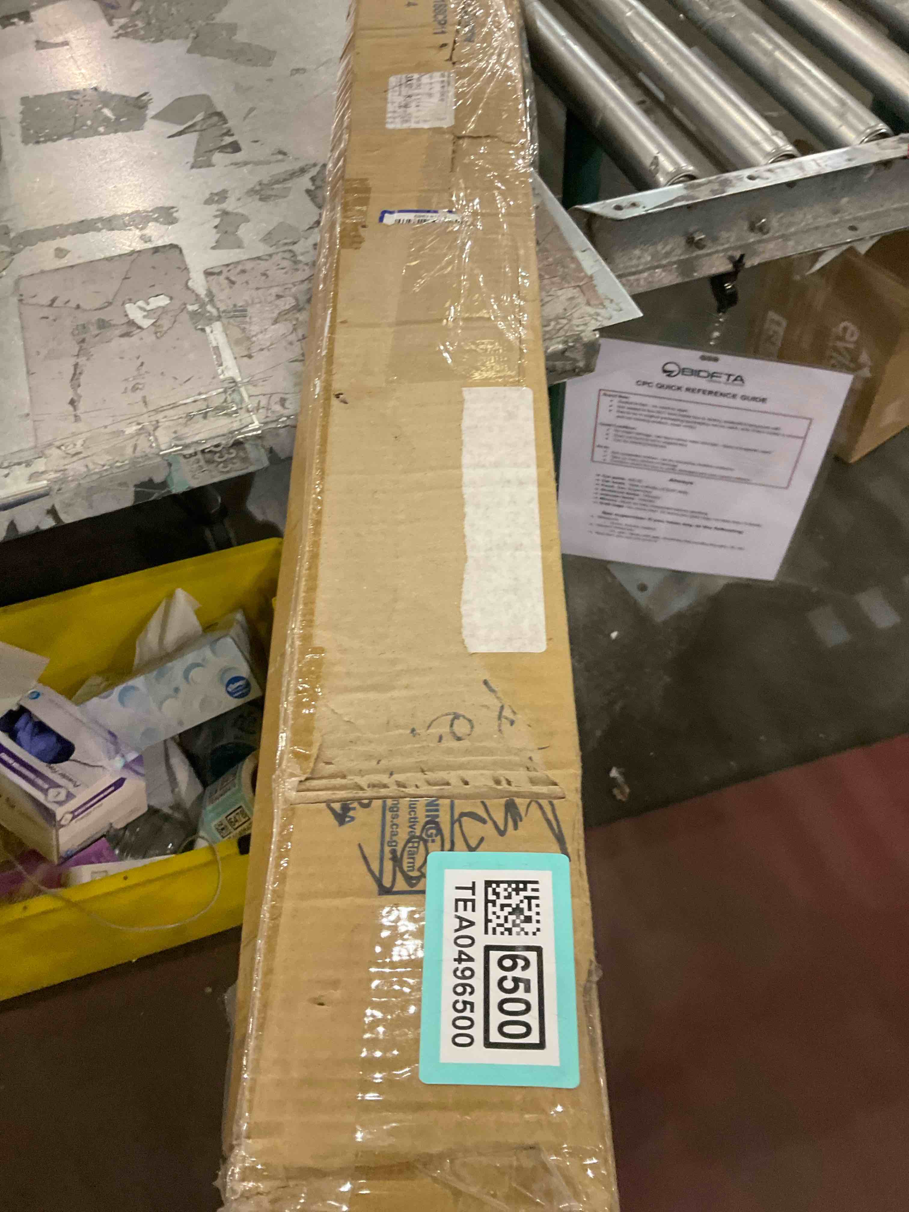 https://s3.amazonaws.com/lotting-images-prod/bidfta/TEA0496500_1742395746743.jpeg