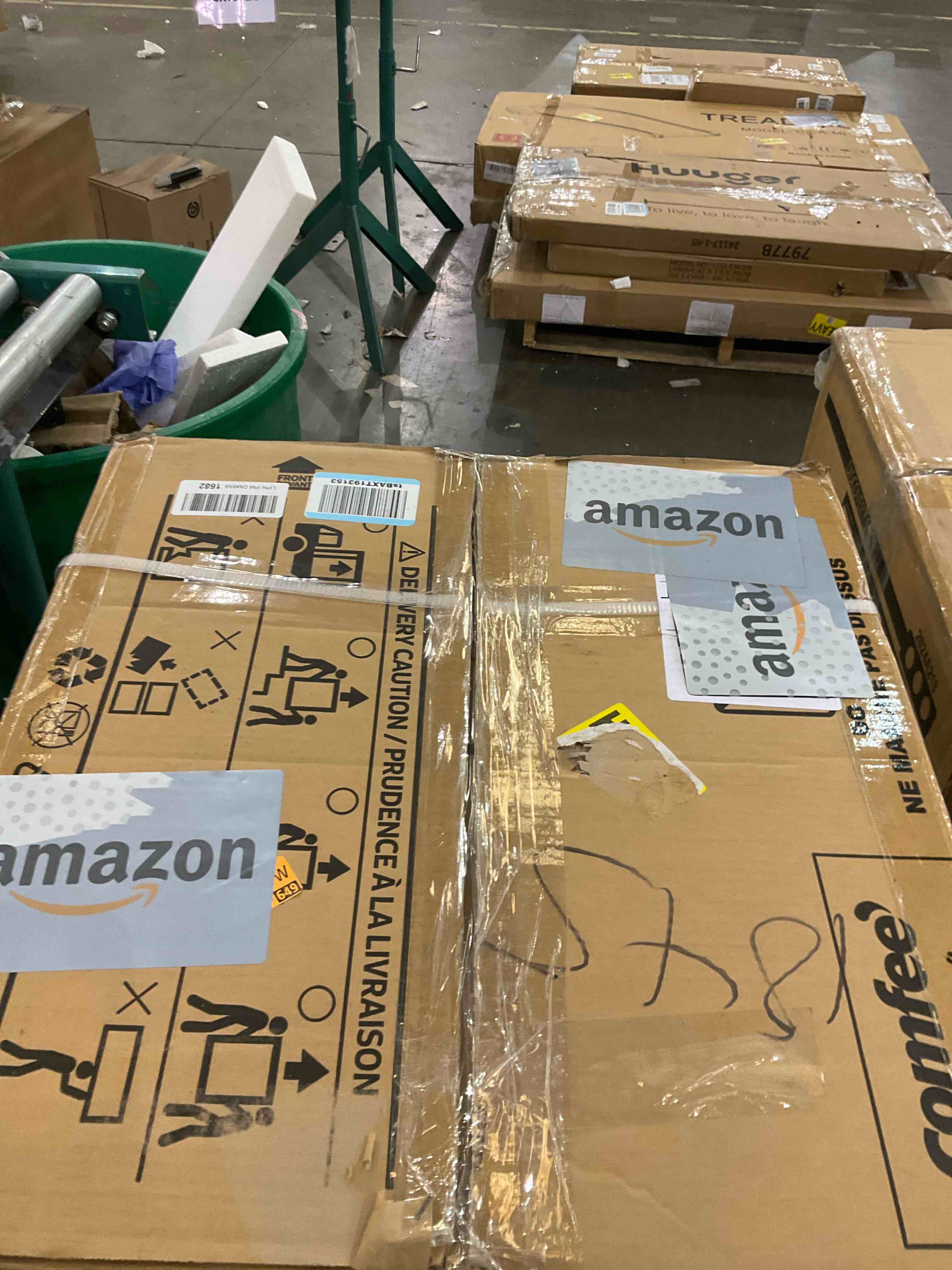 https://s3.amazonaws.com/lotting-images-prod/bidfta/TEA0496601_1742311815908.jpeg