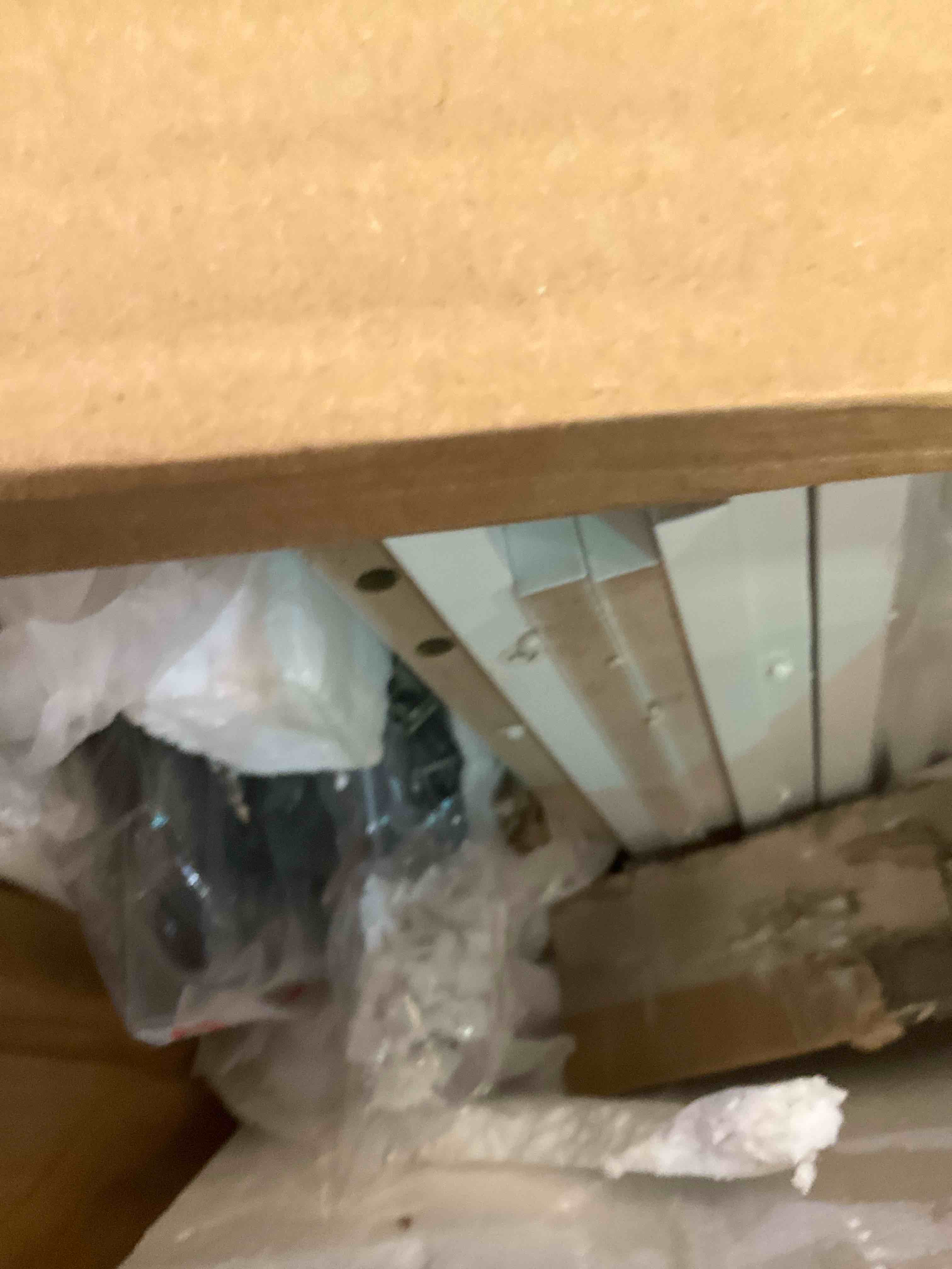 https://s3.amazonaws.com/lotting-images-prod/bidfta/TEA0497160_1741974413496.jpeg