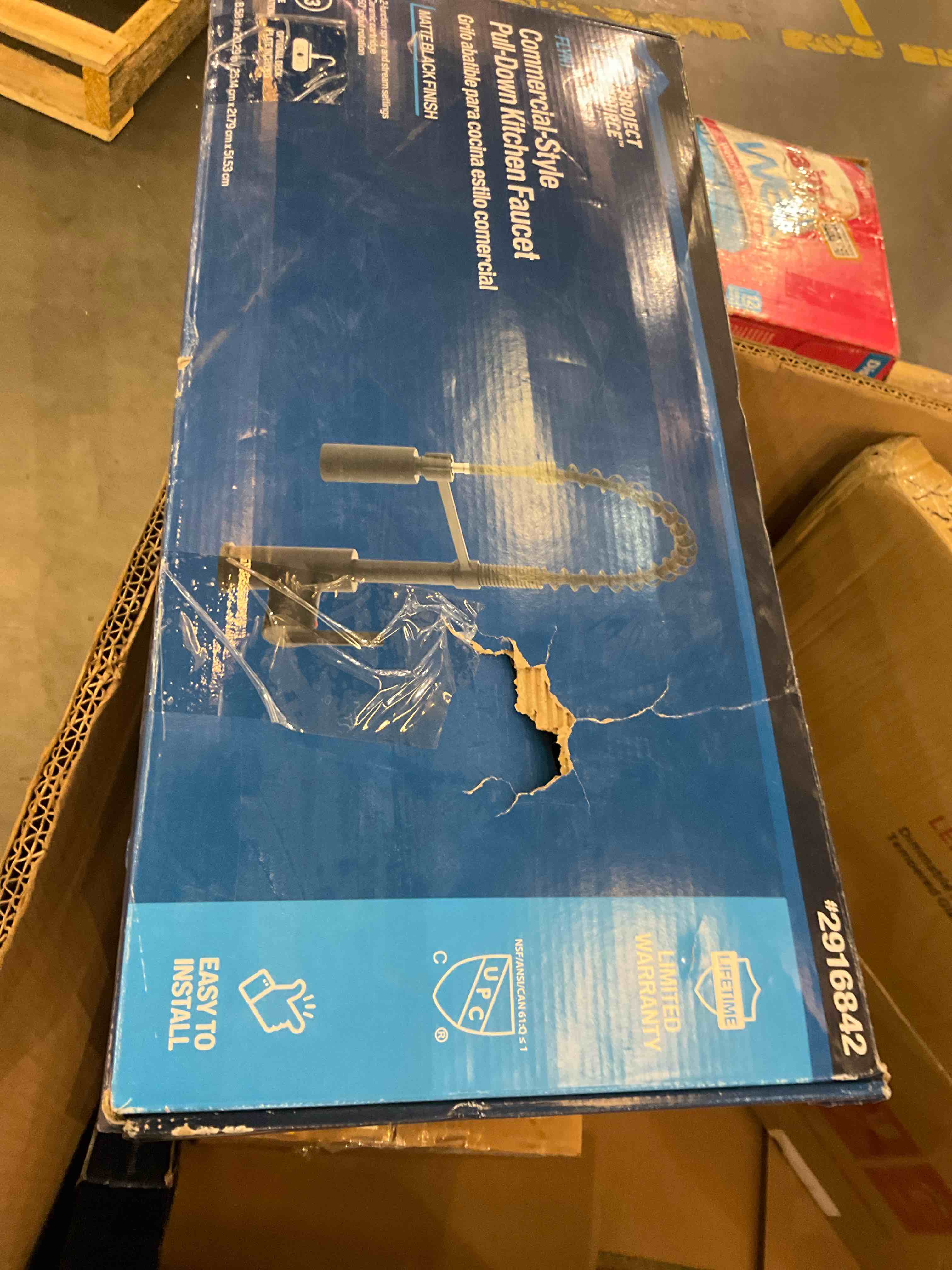 Pull -Down Kitchen-Faucet