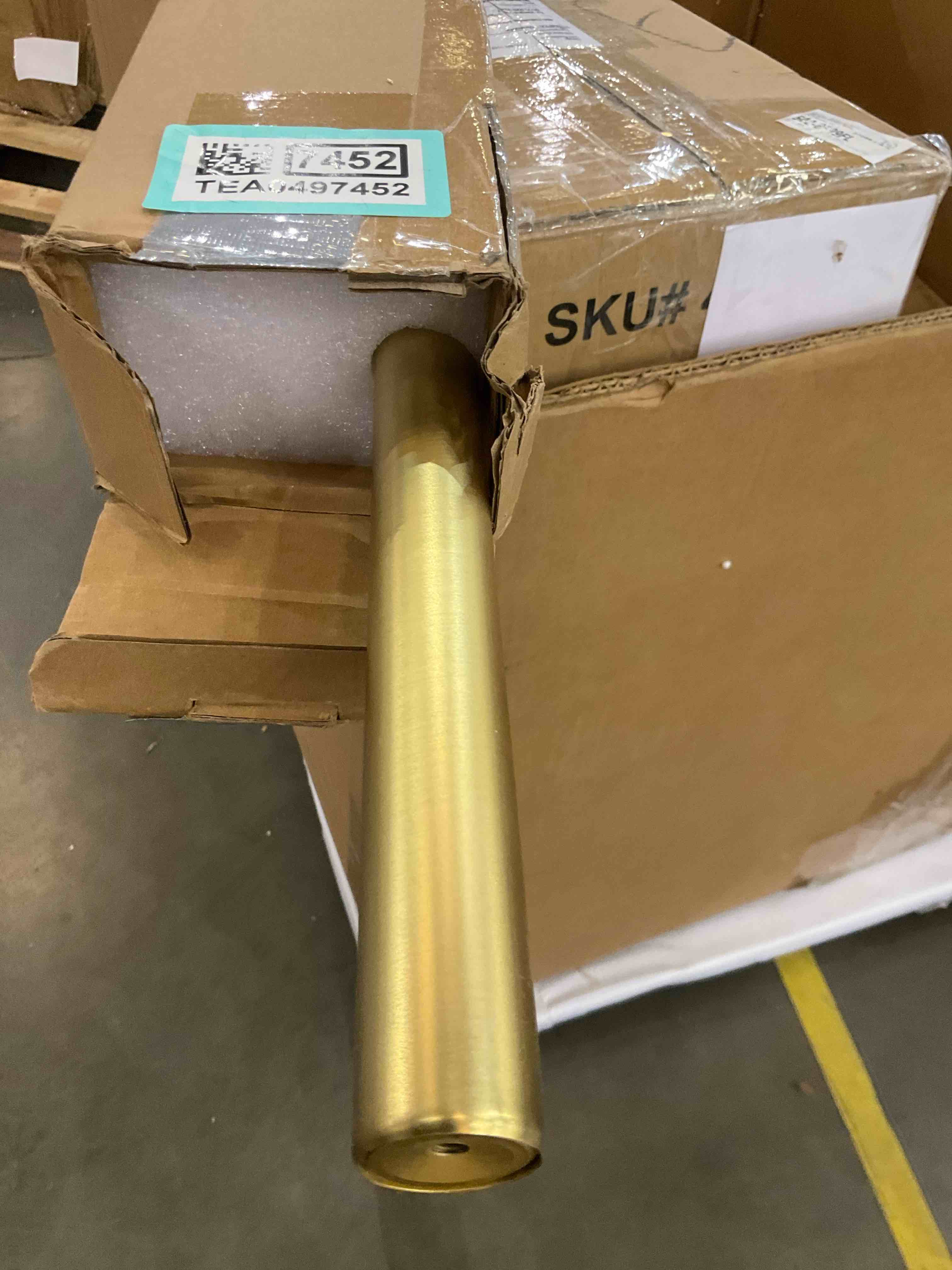 https://s3.amazonaws.com/lotting-images-prod/bidfta/TEA0497452_1741630909113.jpeg