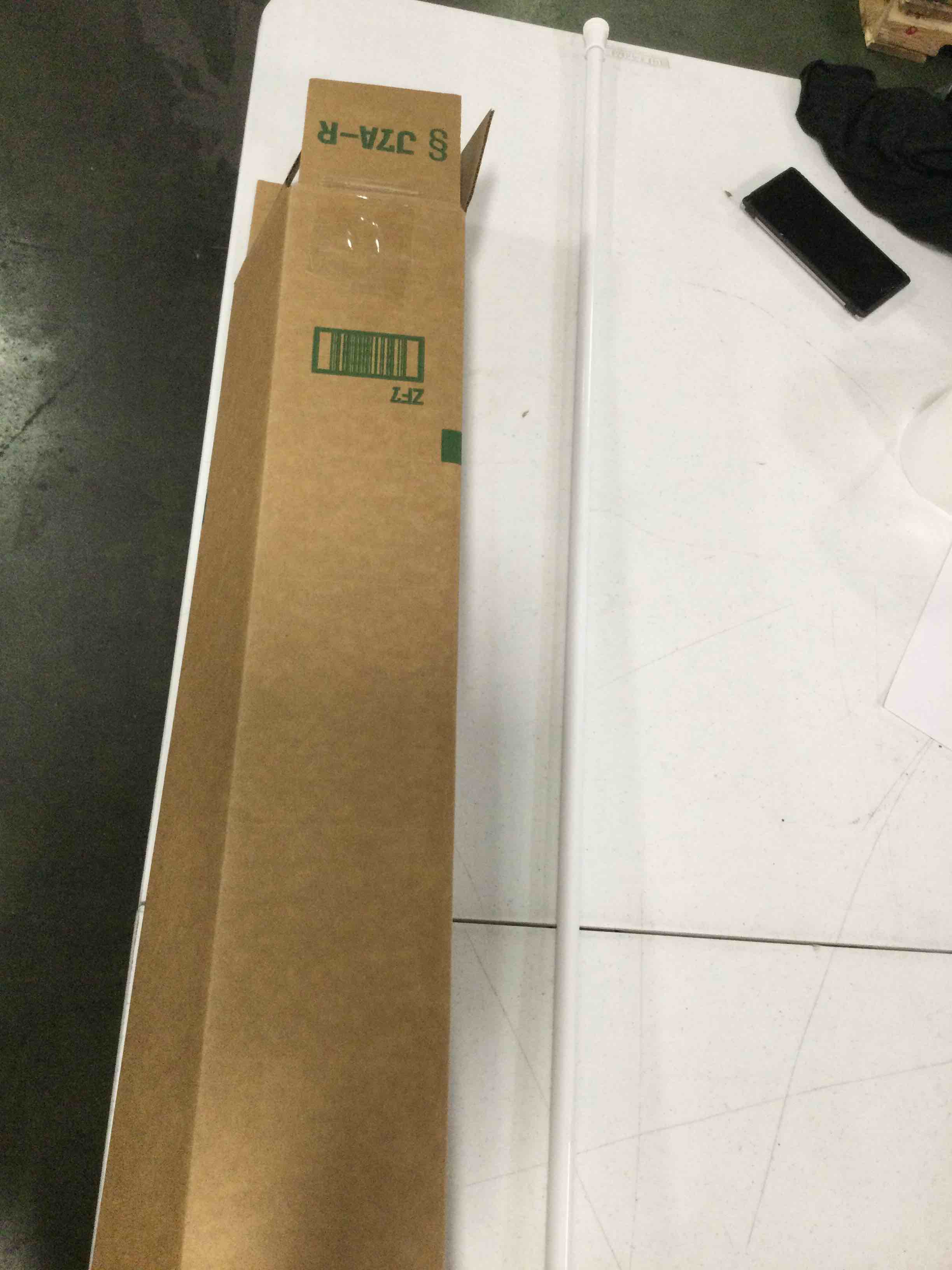 https://s3.amazonaws.com/lotting-images-prod/bidfta/TEA0499920_1729706063423.jpeg