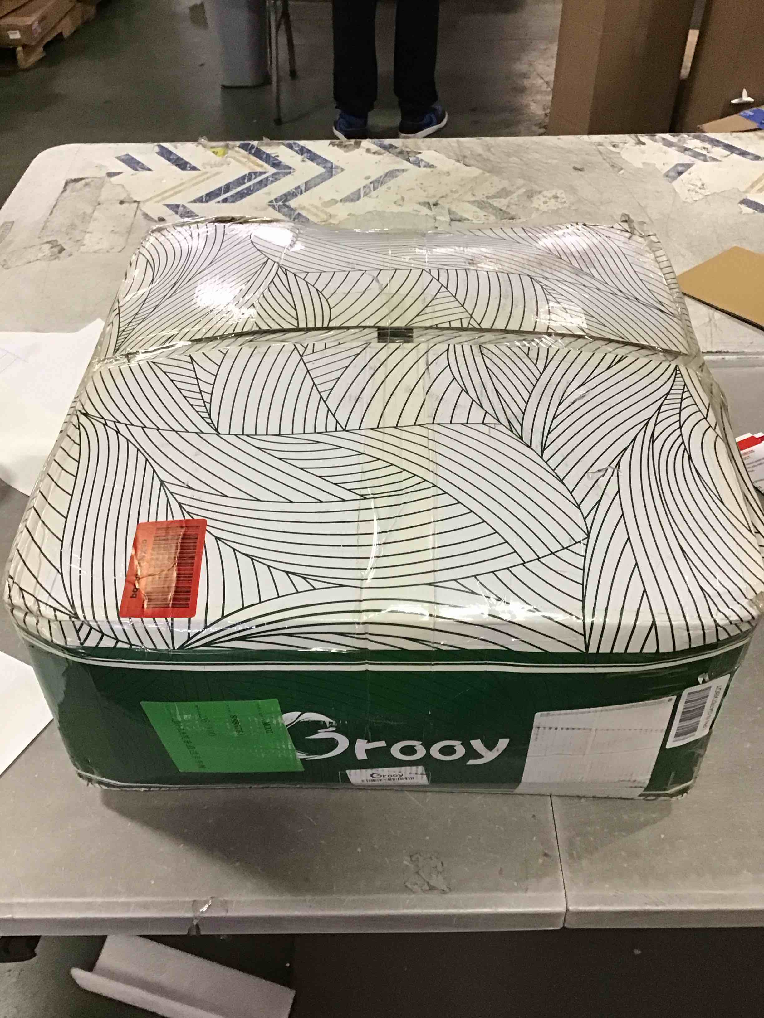 https://s3.amazonaws.com/lotting-images-prod/bidfta/TEA0501351_1729776890813.jpeg