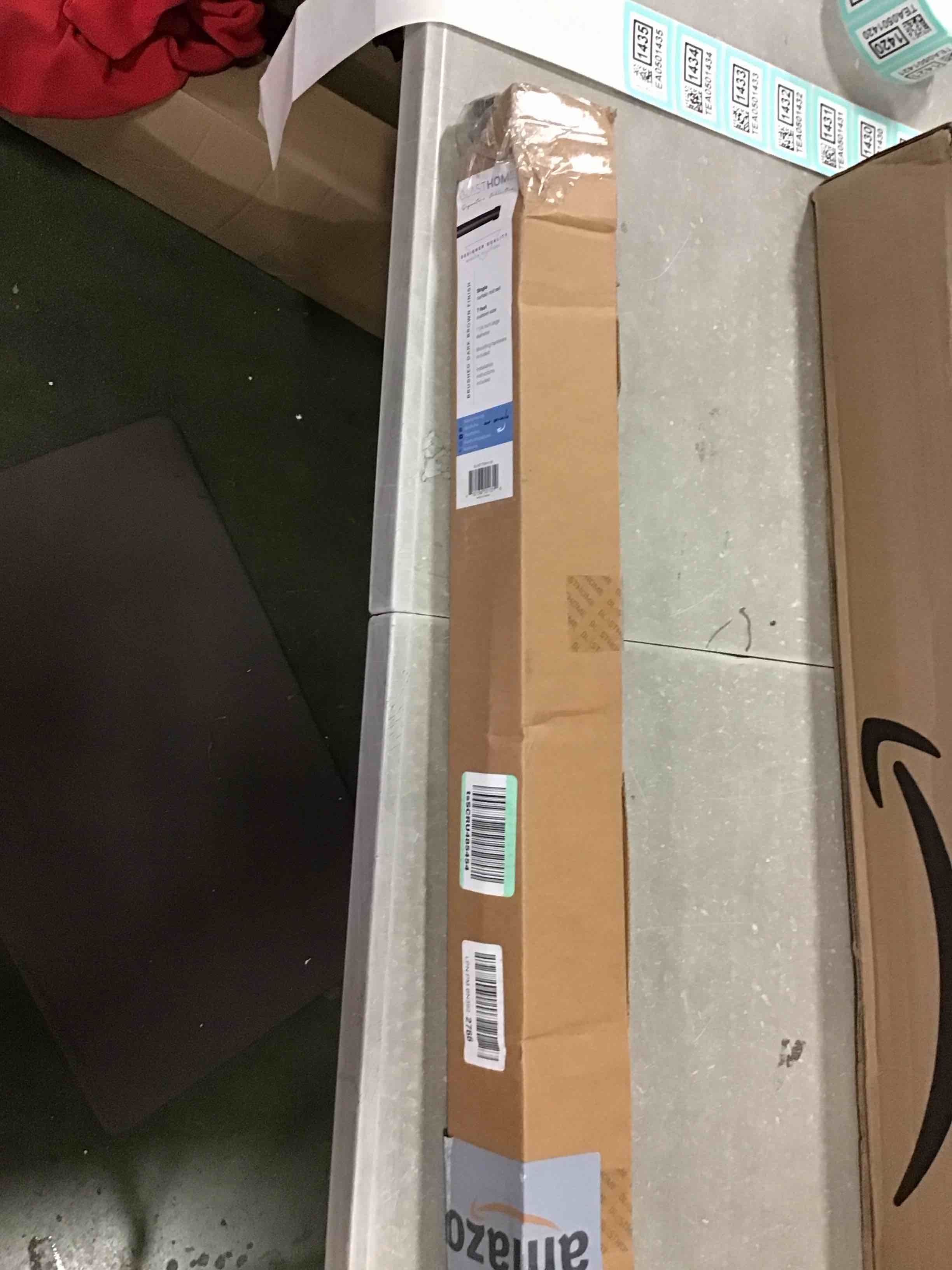 https://s3.amazonaws.com/lotting-images-prod/bidfta/TEA0501435_1729697311292.jpeg