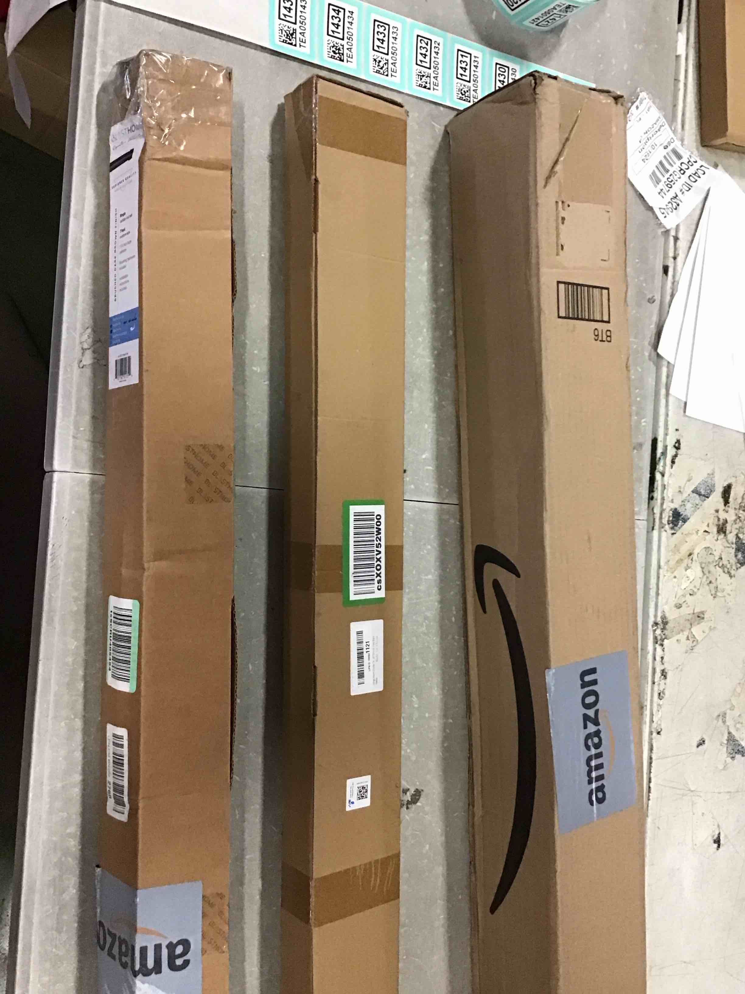 https://s3.amazonaws.com/lotting-images-prod/bidfta/TEA0501435_1729697317983.jpeg