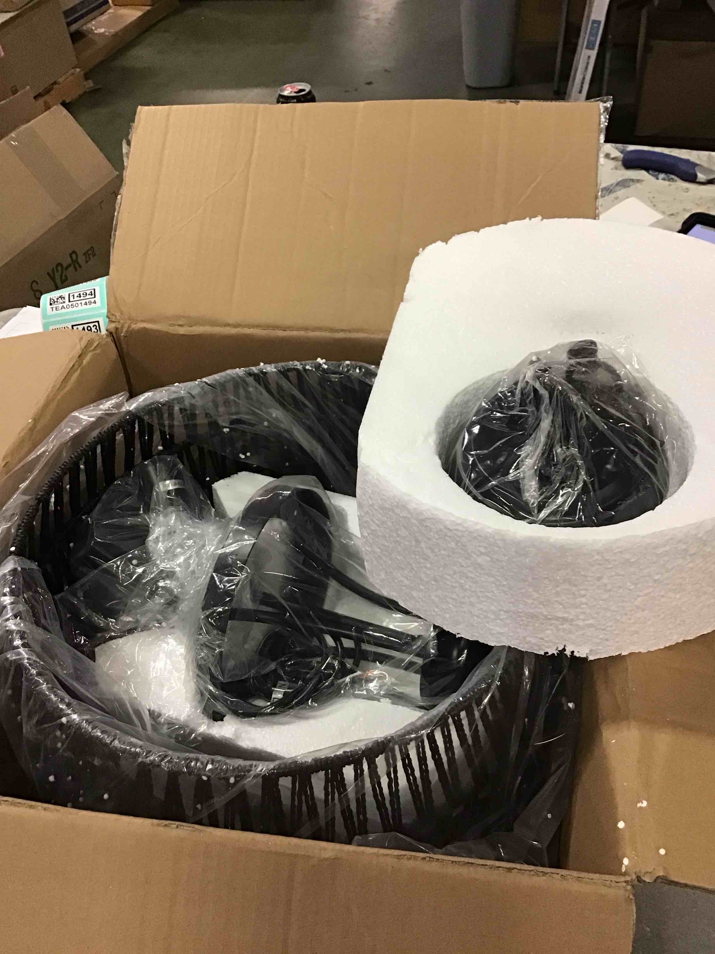 https://s3.amazonaws.com/lotting-images-prod/bidfta/TEA0501511_1729688601488.jpeg