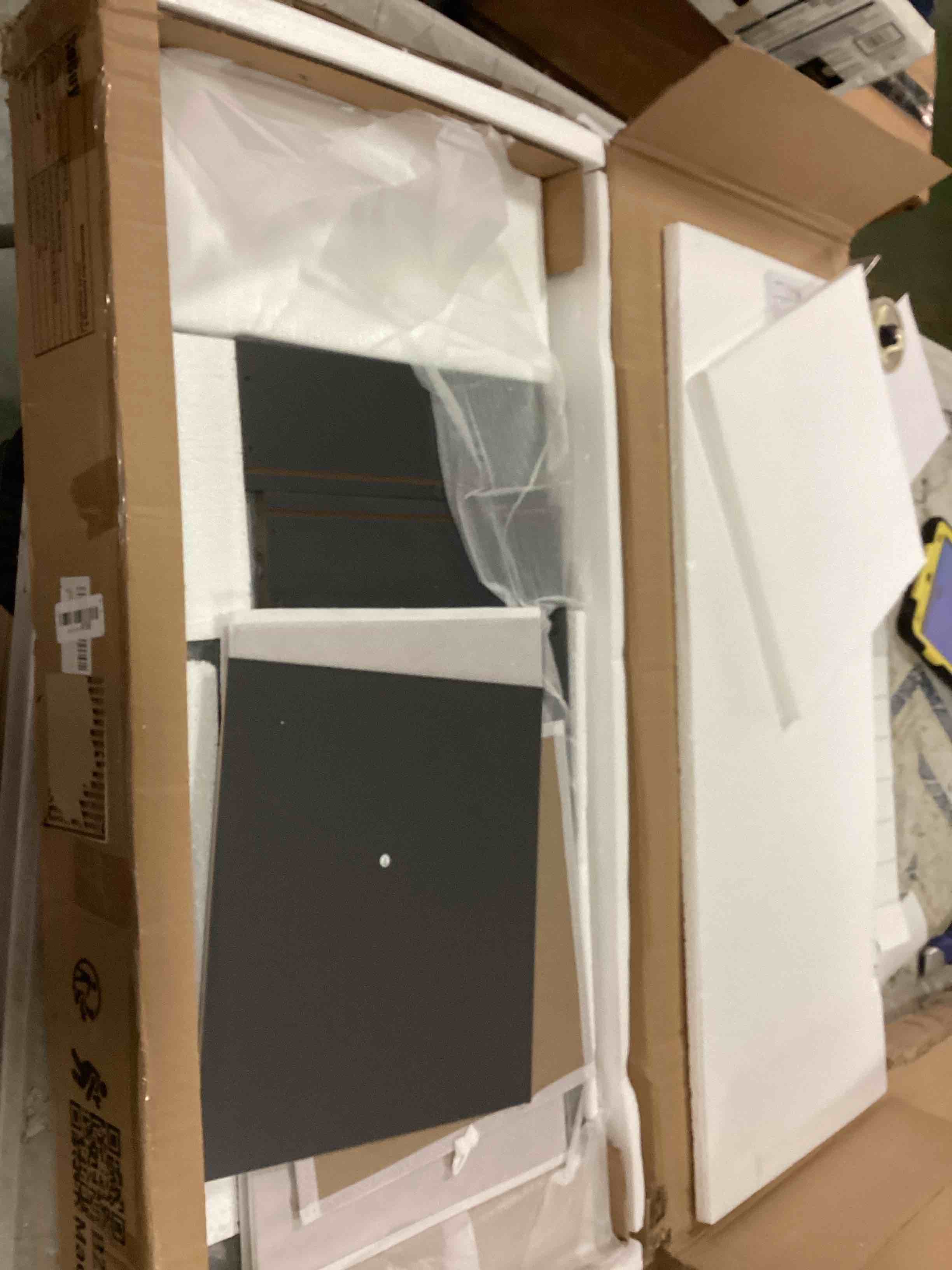 https://s3.amazonaws.com/lotting-images-prod/bidfta/TEA0501776_1729607559475.jpeg