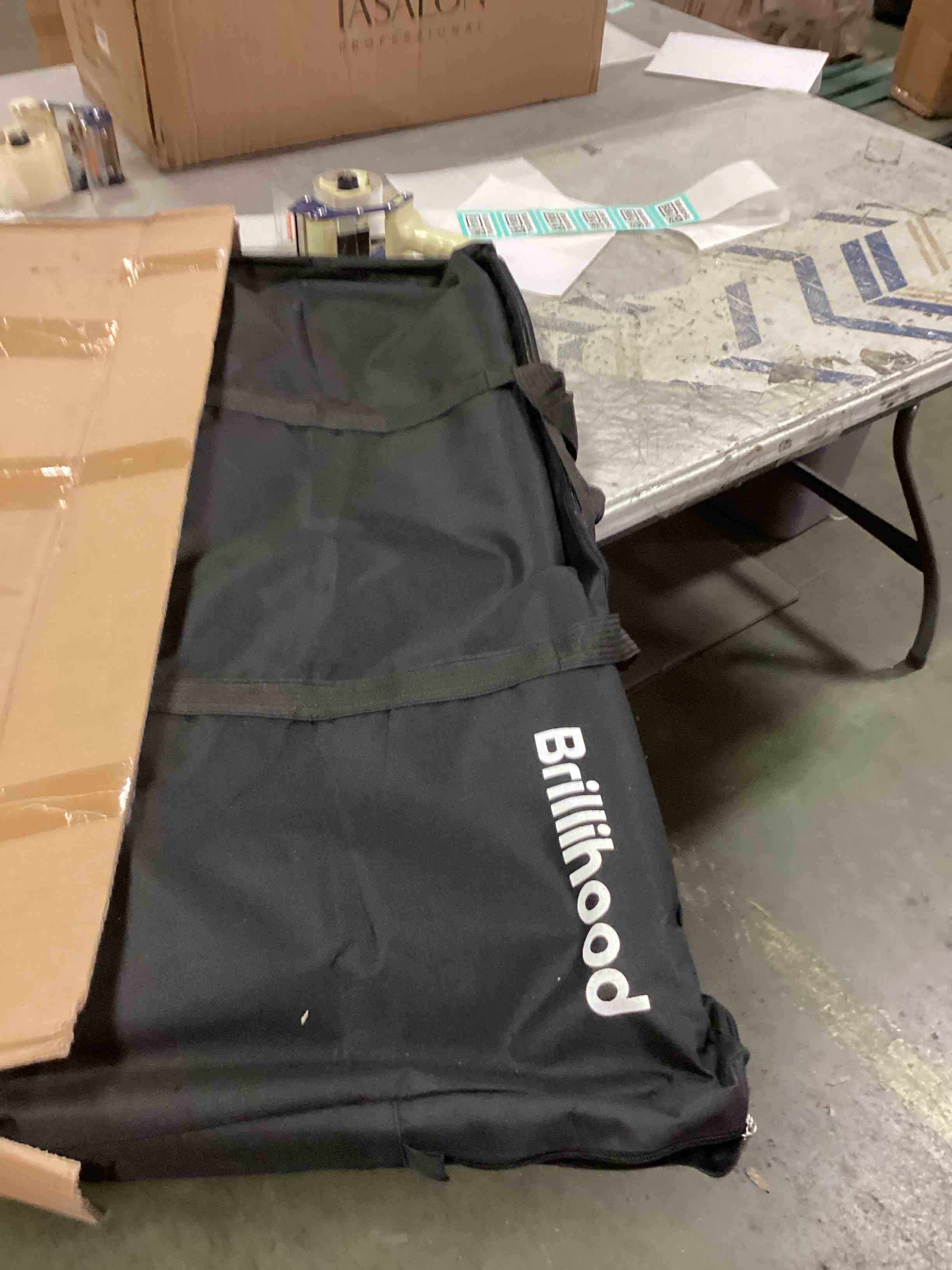 https://s3.amazonaws.com/lotting-images-prod/bidfta/TEA0501810_1729611077048.jpeg