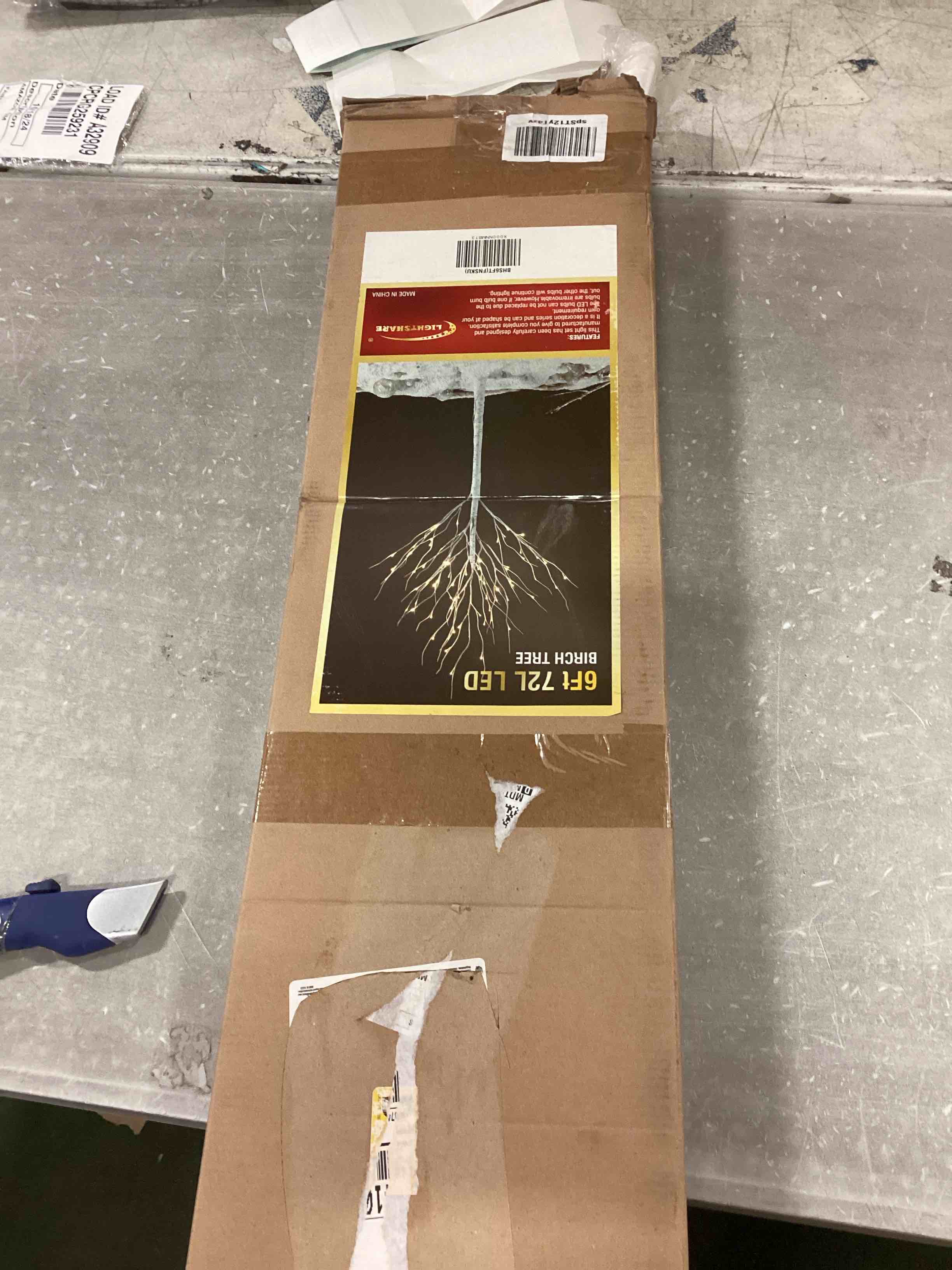 https://s3.amazonaws.com/lotting-images-prod/bidfta/TEA0501833_1729604966841.jpeg
