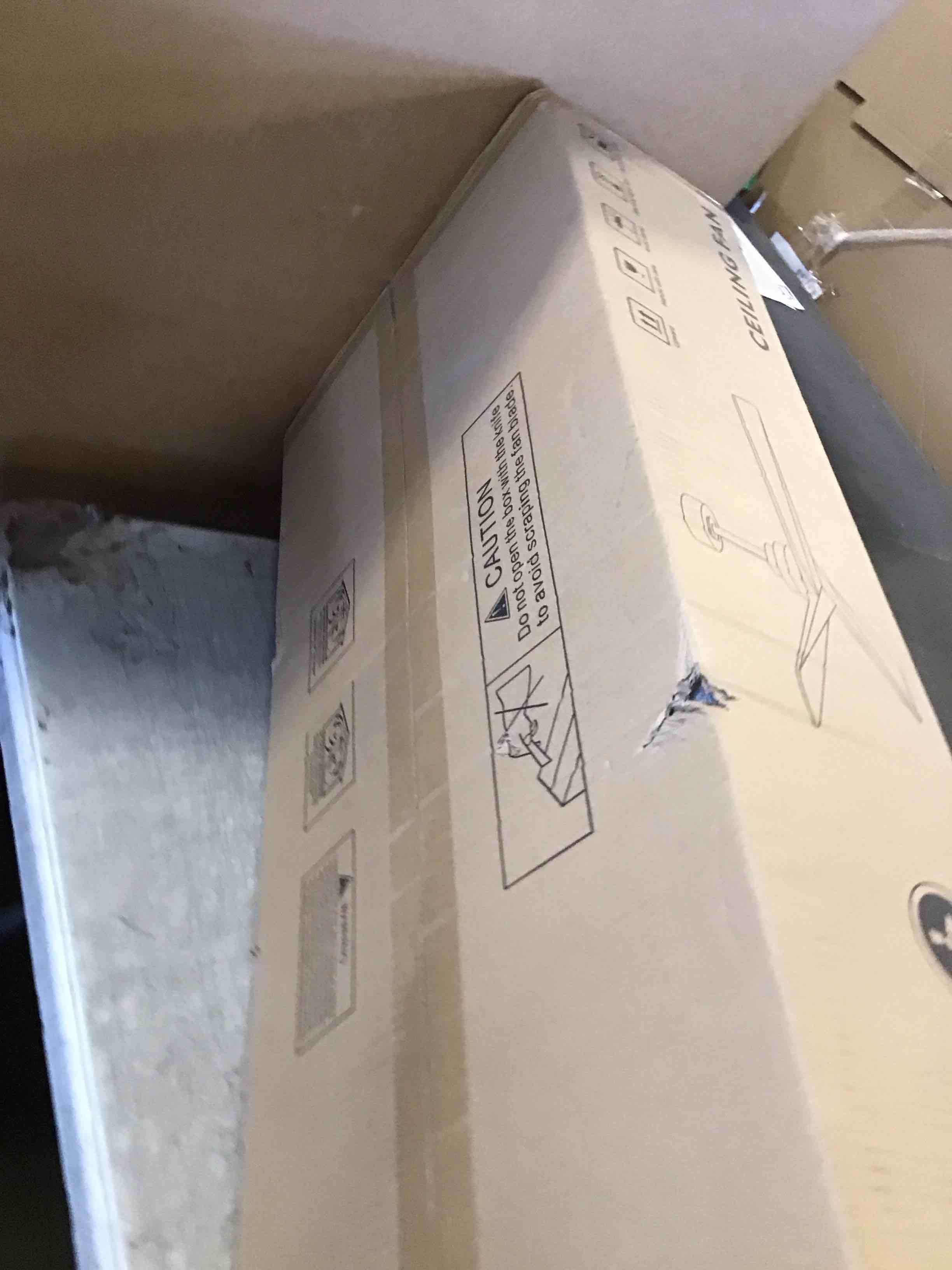 https://s3.amazonaws.com/lotting-images-prod/bidfta/TEA0502571_1729779600674.jpeg