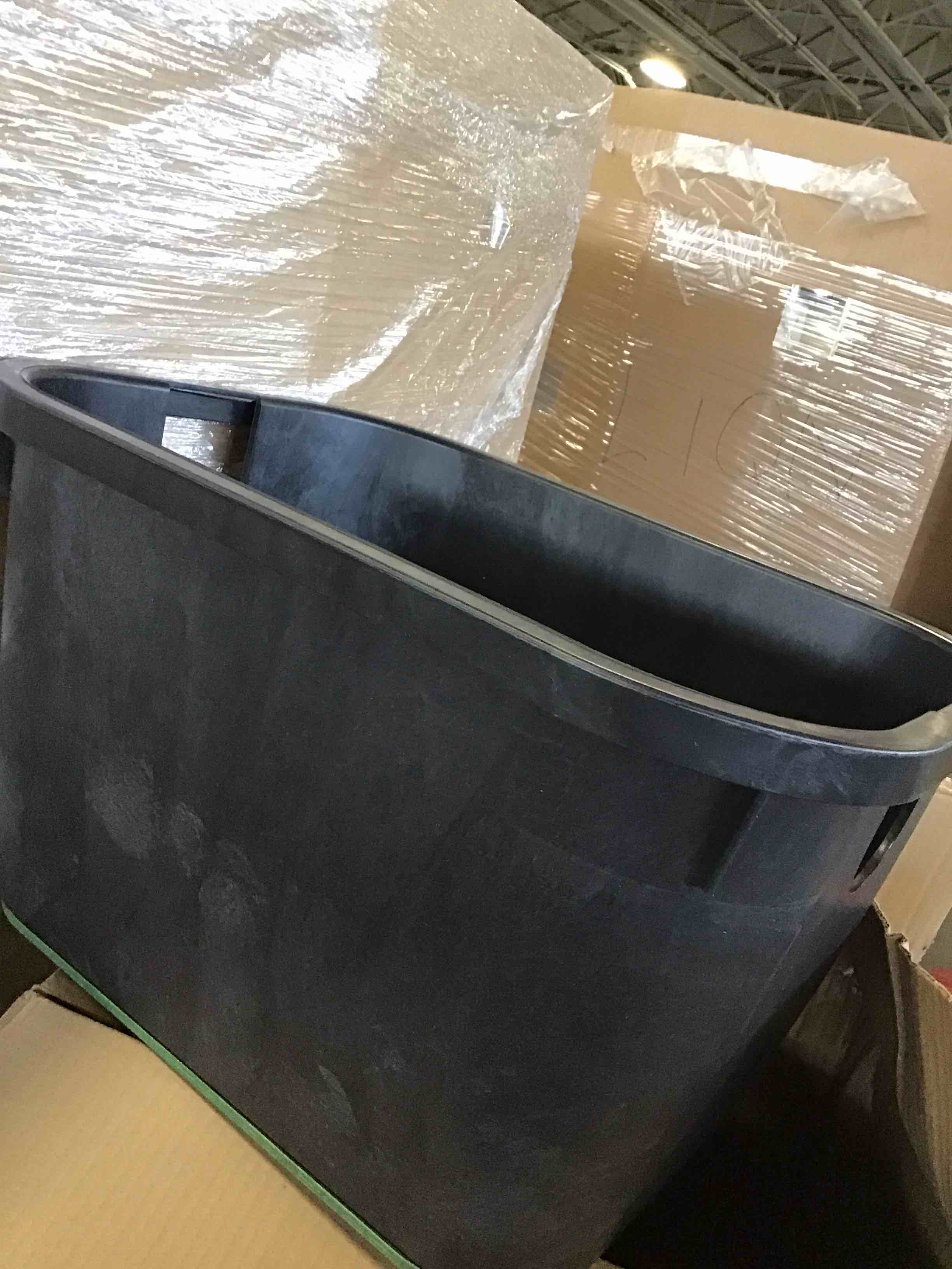 https://s3.amazonaws.com/lotting-images-prod/bidfta/TEA0503145_1730134498688.jpeg