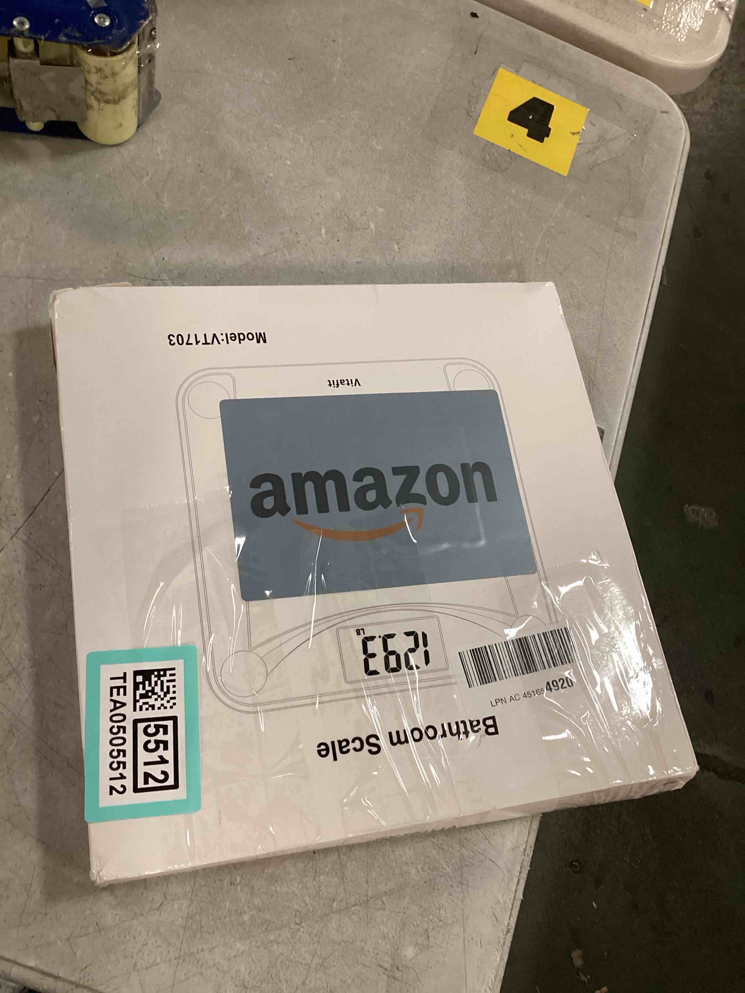 https://s3.amazonaws.com/lotting-images-prod/bidfta/TEA0505512_1732117137311.jpeg