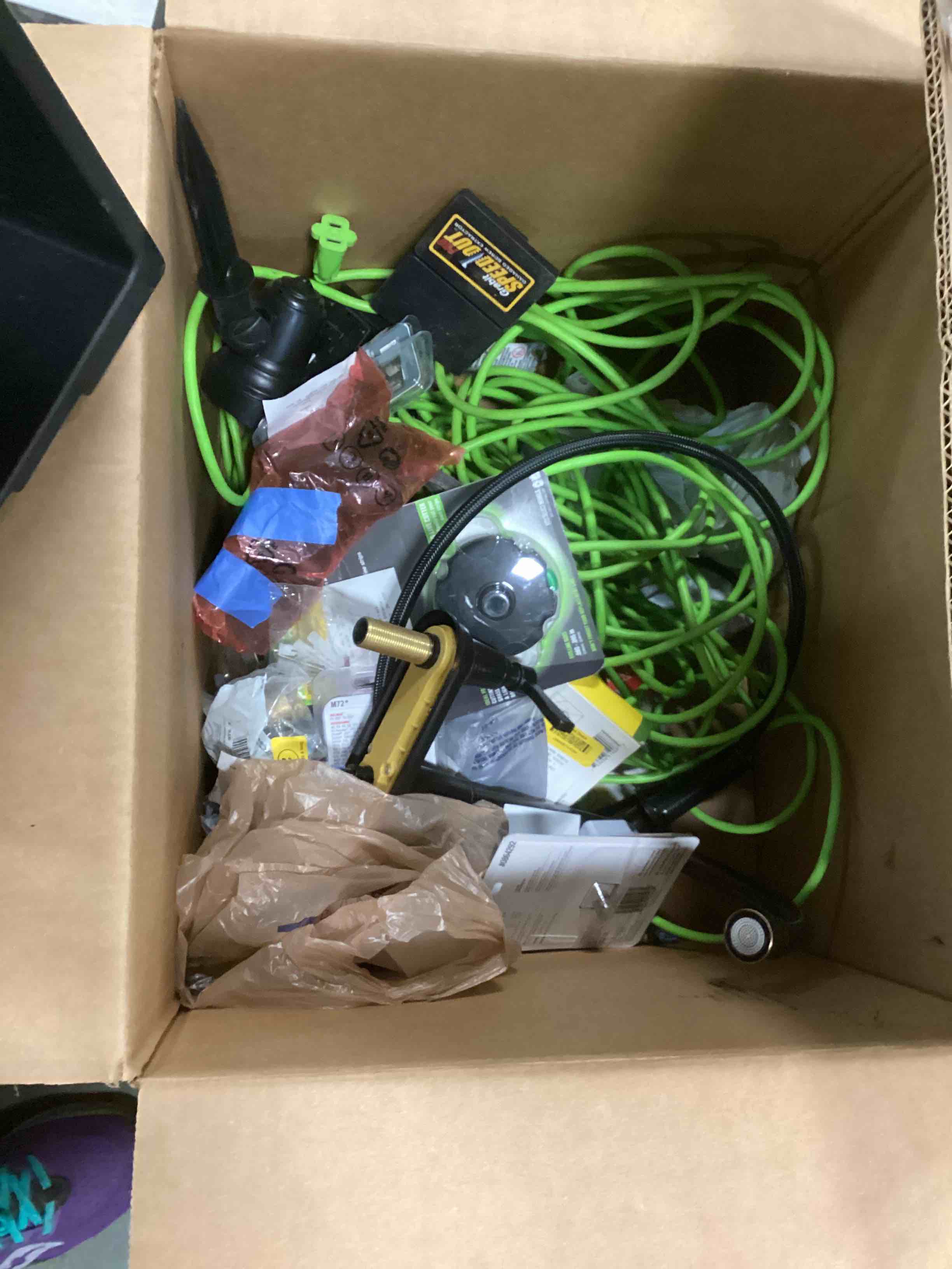 https://s3.amazonaws.com/lotting-images-prod/bidfta/TEA0506457_1732303128970.jpeg