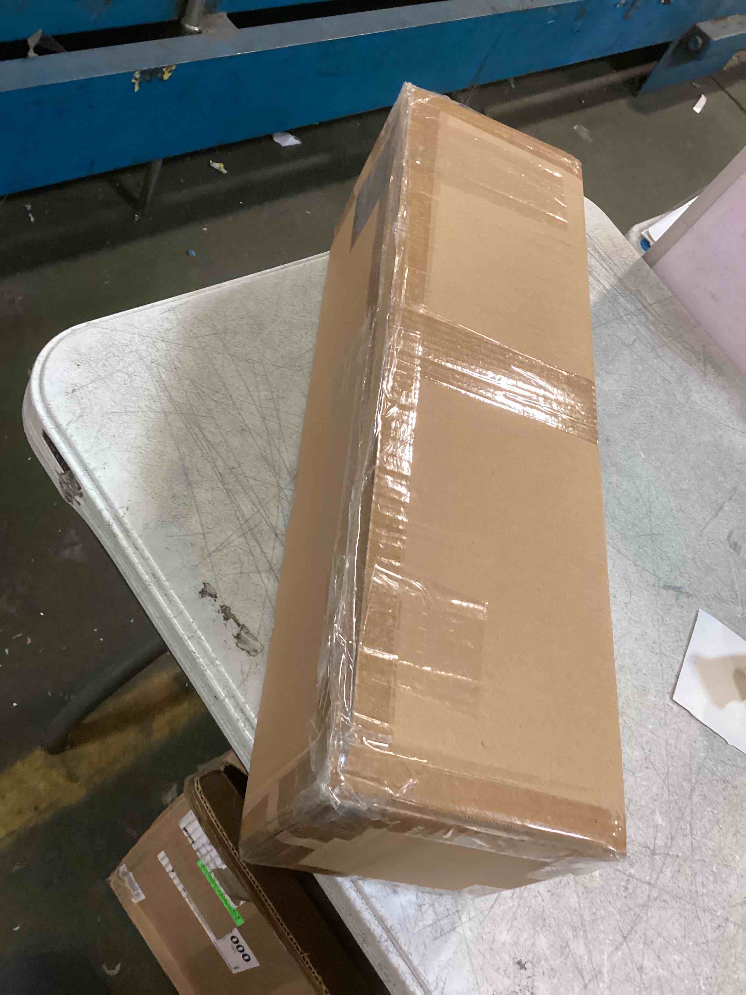 https://s3.amazonaws.com/lotting-images-prod/bidfta/TEA0507202_1732044999584.jpeg