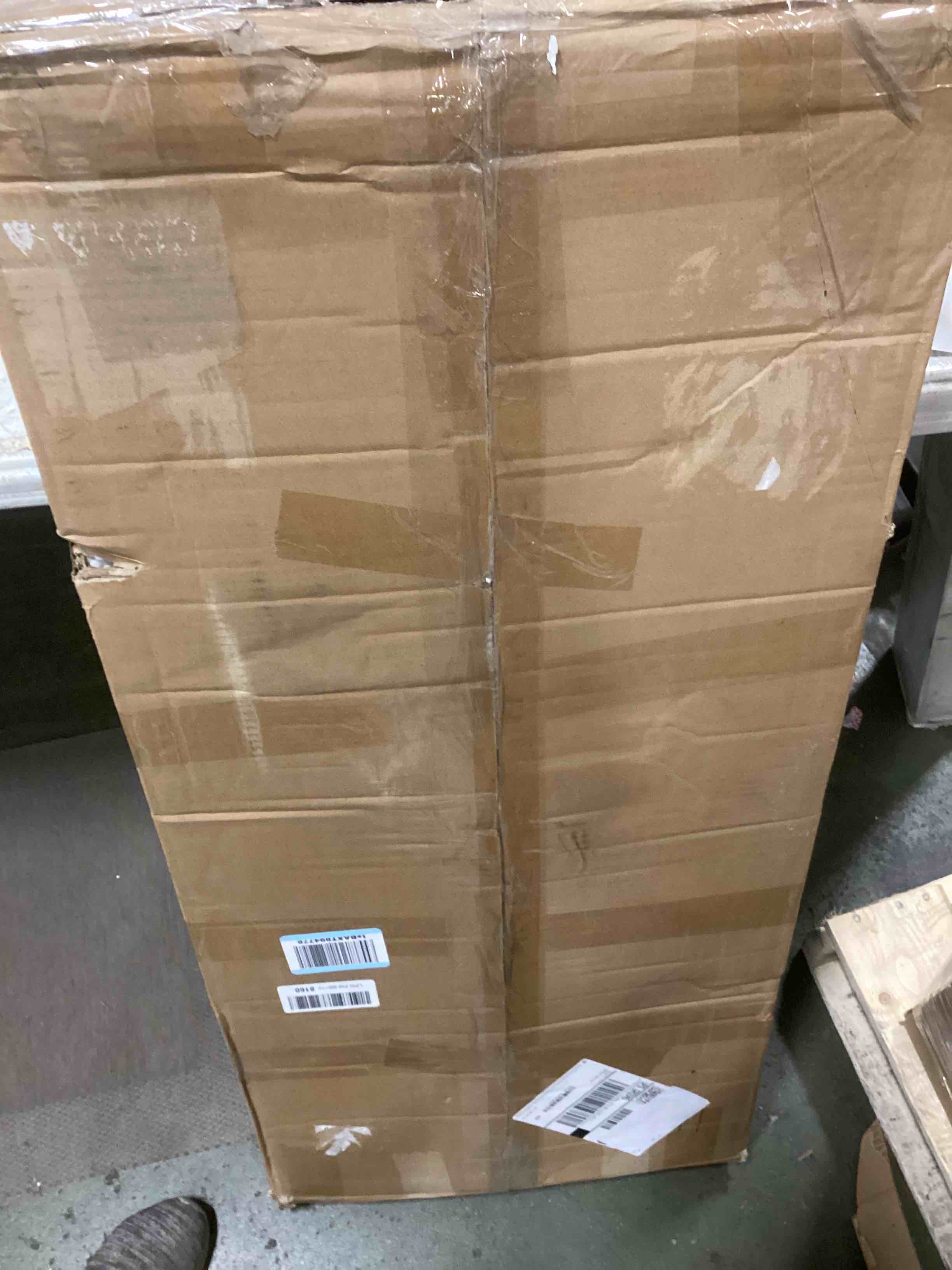 https://s3.amazonaws.com/lotting-images-prod/bidfta/TEA0507900_1731604971424.jpeg