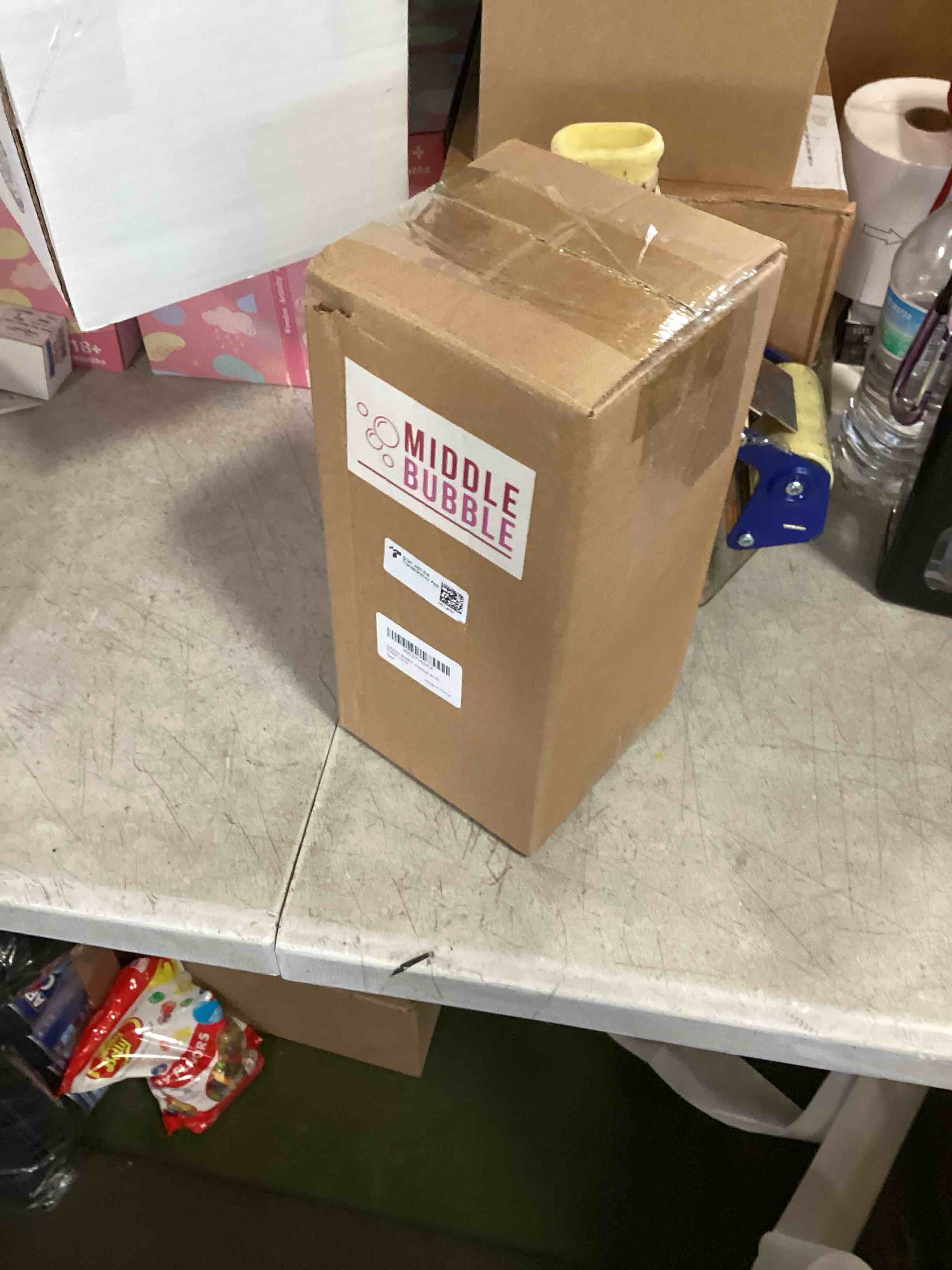 https://s3.amazonaws.com/lotting-images-prod/bidfta/TEA0508903_1731943354062.jpeg