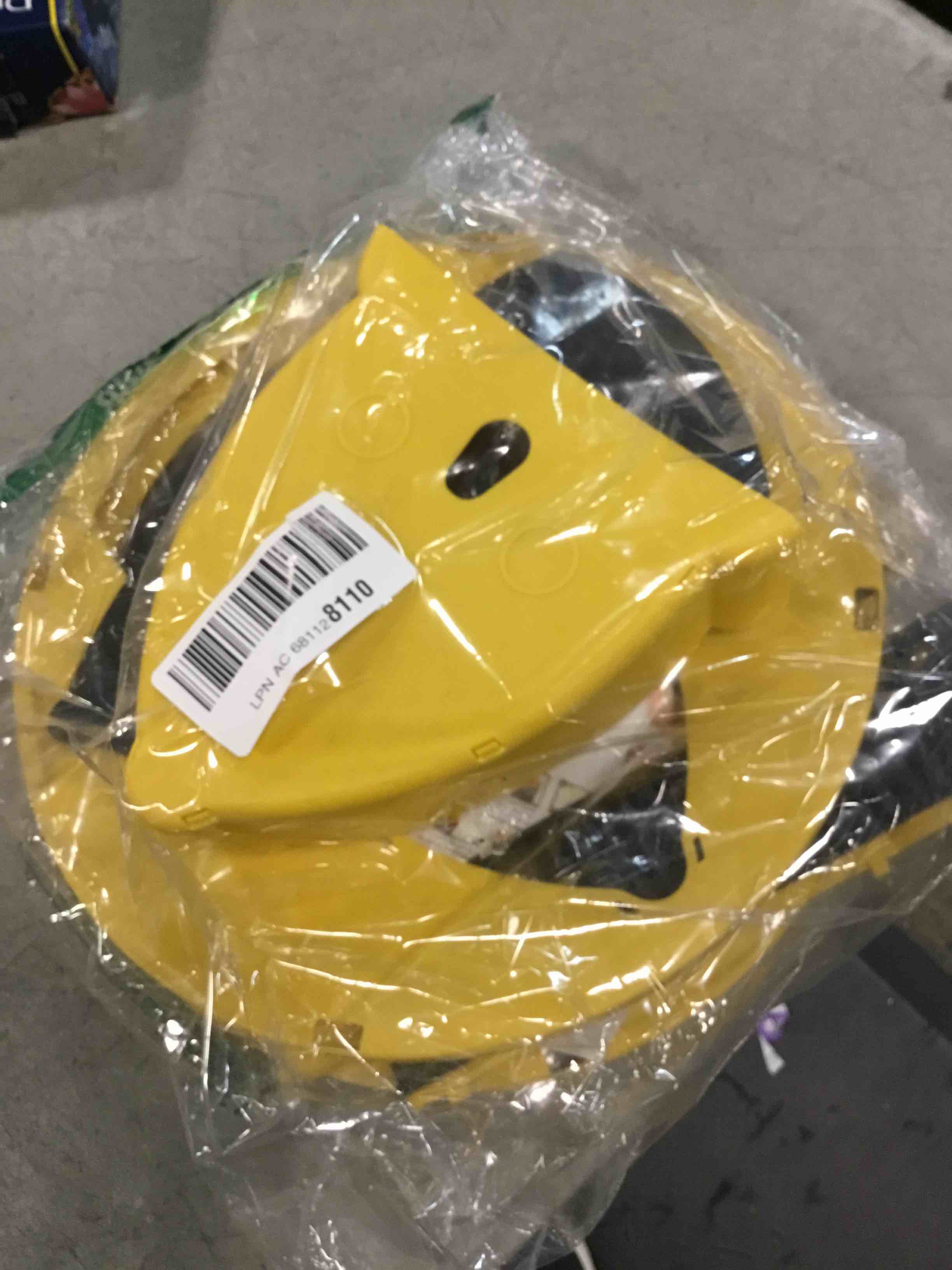 https://s3.amazonaws.com/lotting-images-prod/bidfta/TEA0512023_1732566245631.jpeg