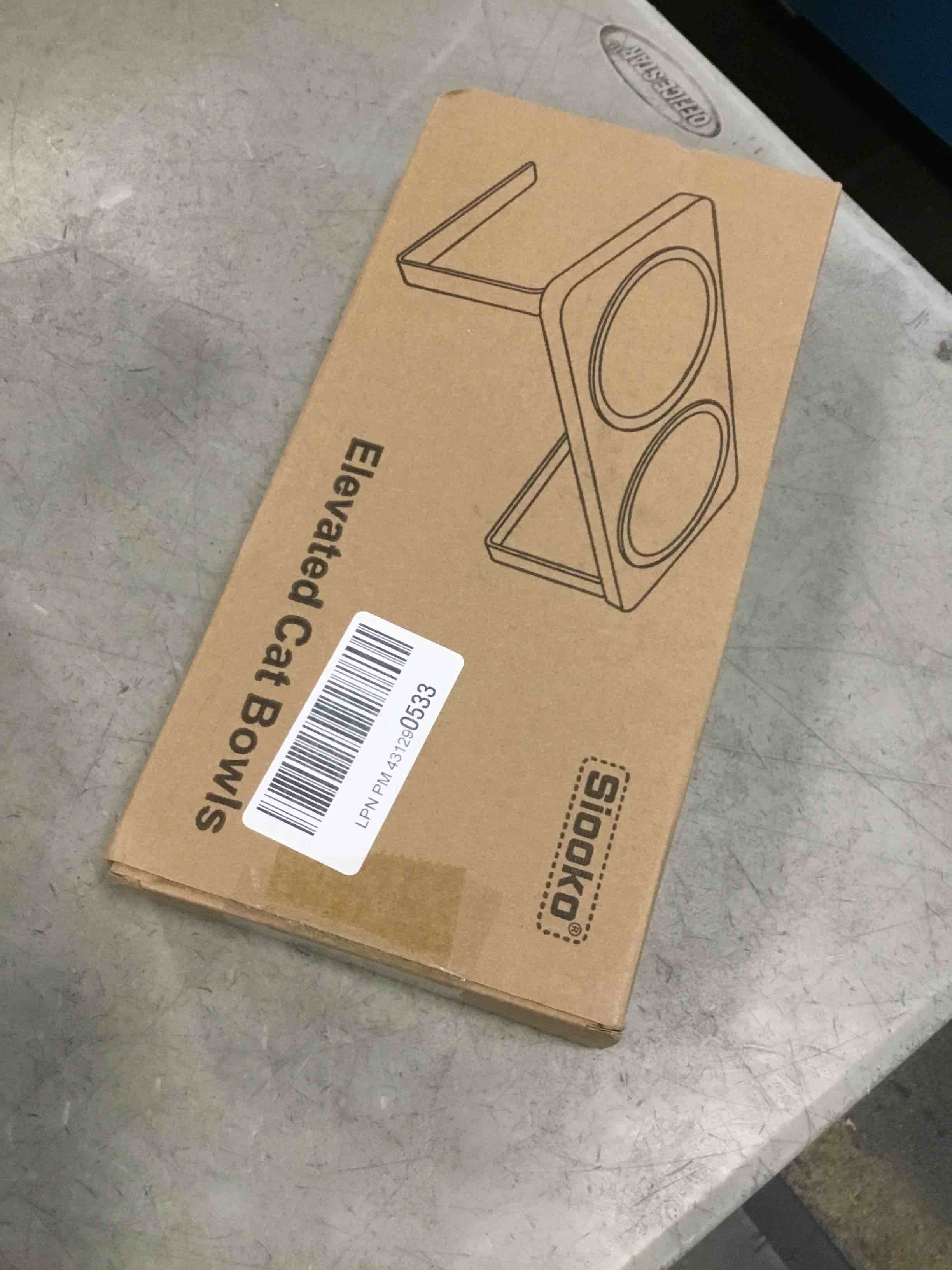 https://s3.amazonaws.com/lotting-images-prod/bidfta/TEA0512042_1732562937077.jpeg