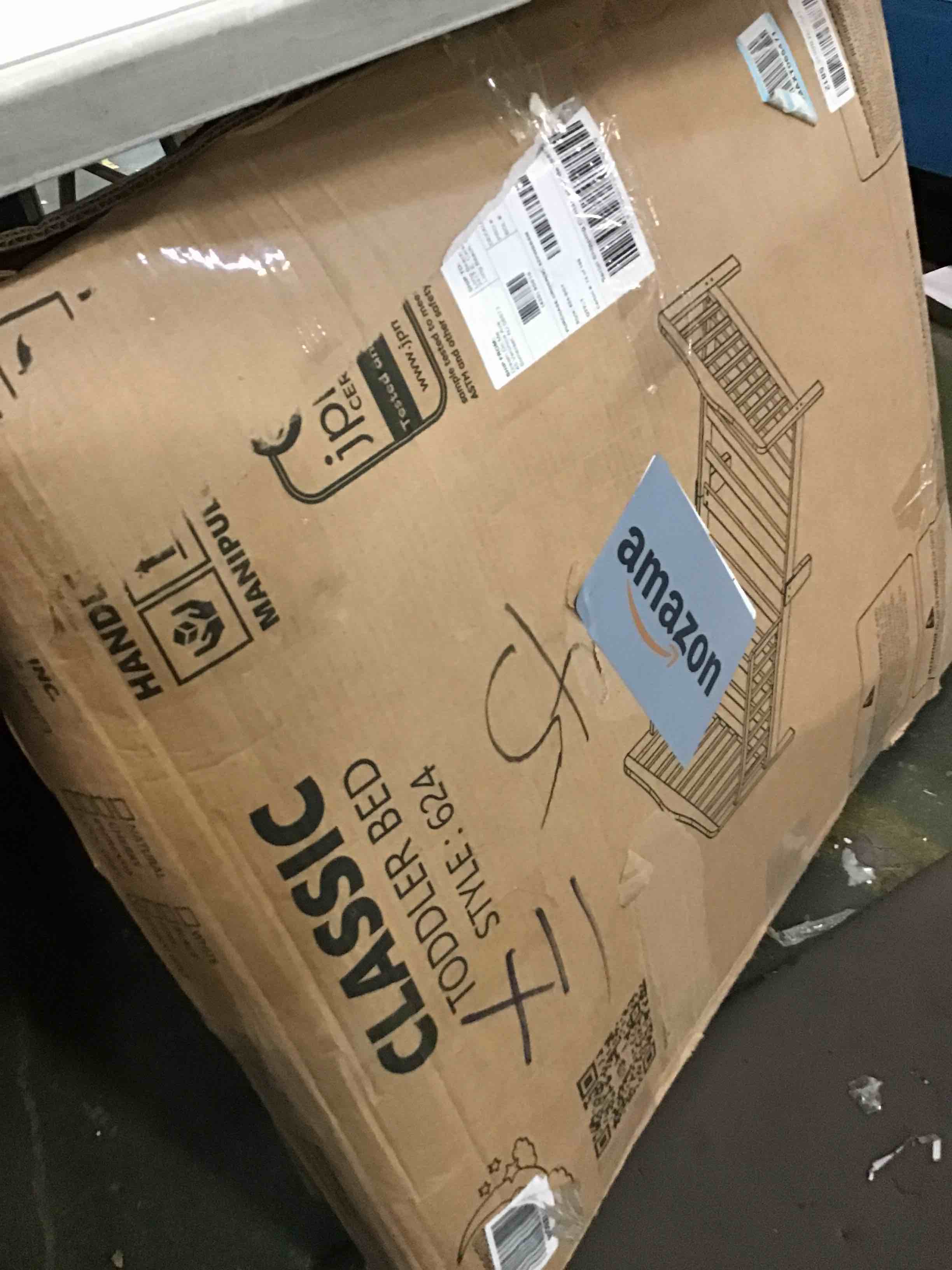https://s3.amazonaws.com/lotting-images-prod/bidfta/TEA0513798_1731438806898.jpeg