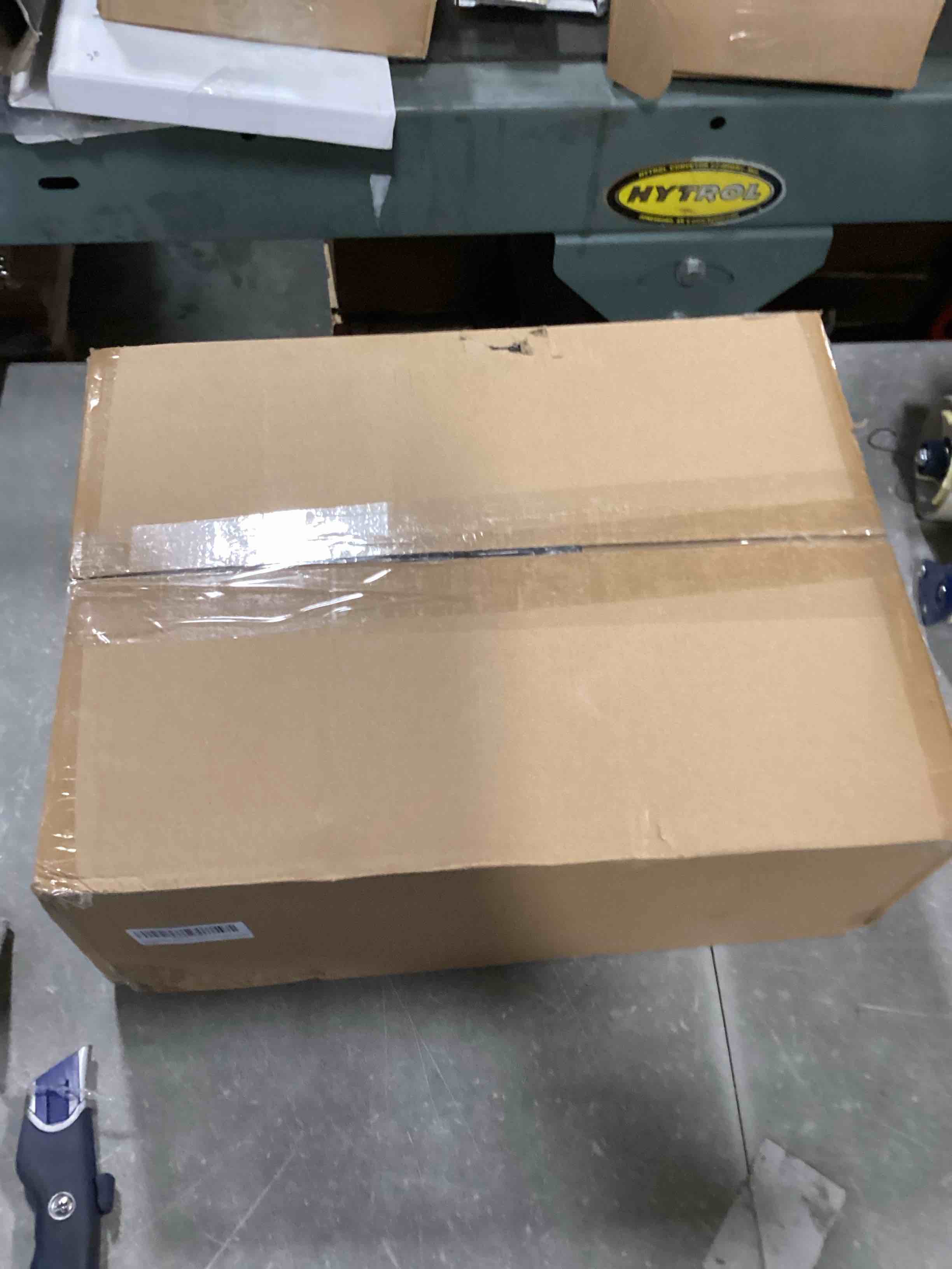 https://s3.amazonaws.com/lotting-images-prod/bidfta/TEA0516912_1732120631506.jpeg