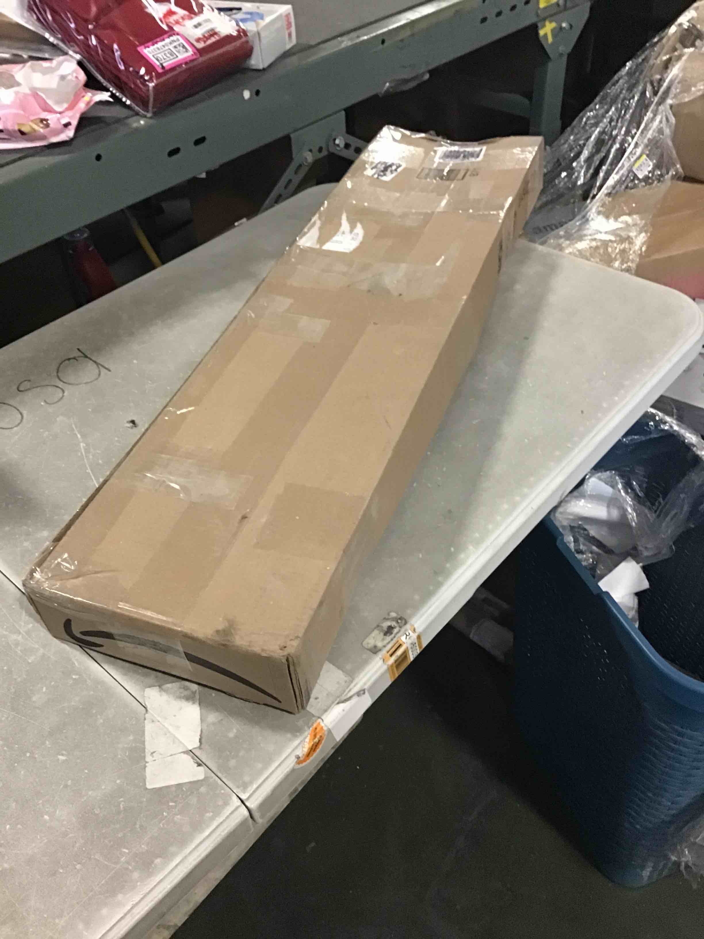 https://s3.amazonaws.com/lotting-images-prod/bidfta/TEA0517559_1731592204895.jpeg
